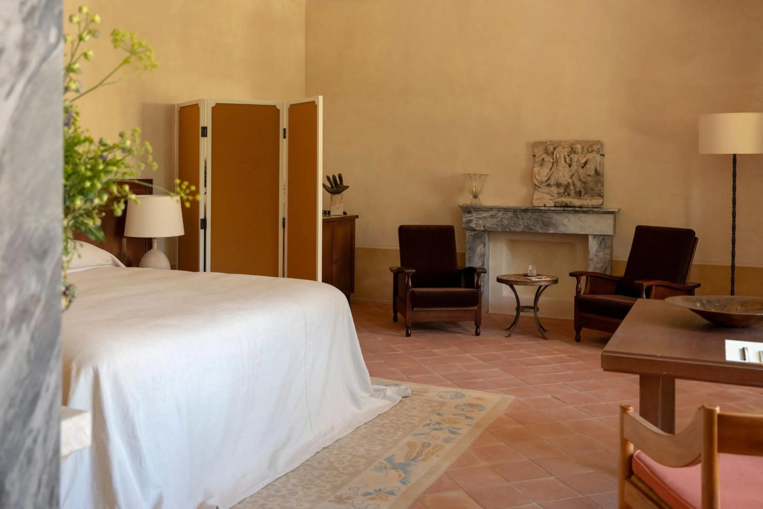 Photo of the whole room, Bed in Hôtel du Couvent, a Luxury Collection Hotel, Nice