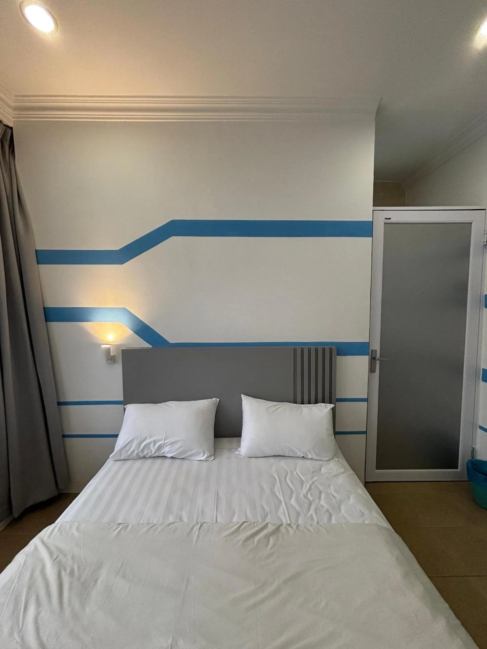 Bedroom, Bed in One Stop Hotel Ipoh