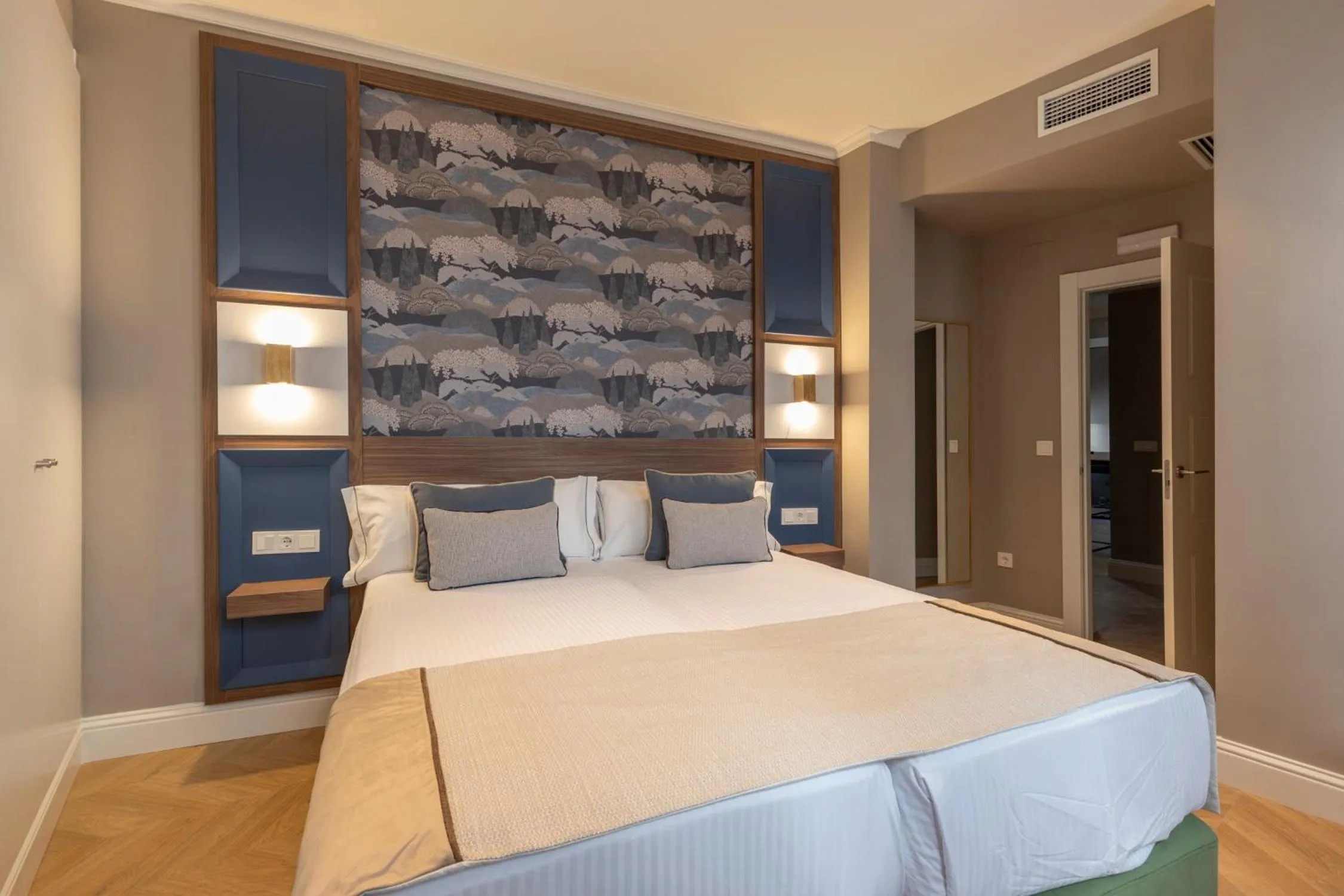 Bed in BiBo Suites Palacio de Portago