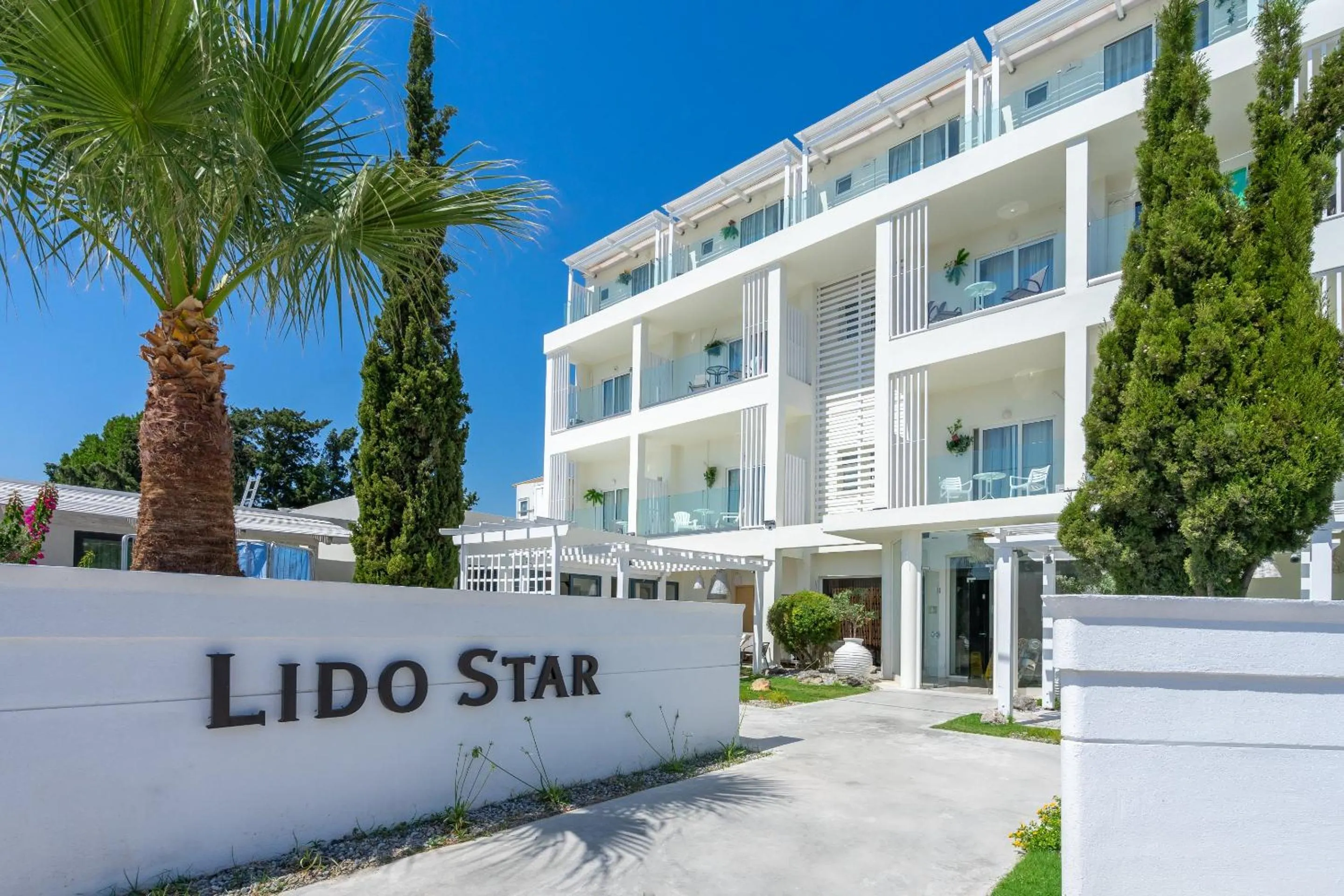 Property building in Lido Star