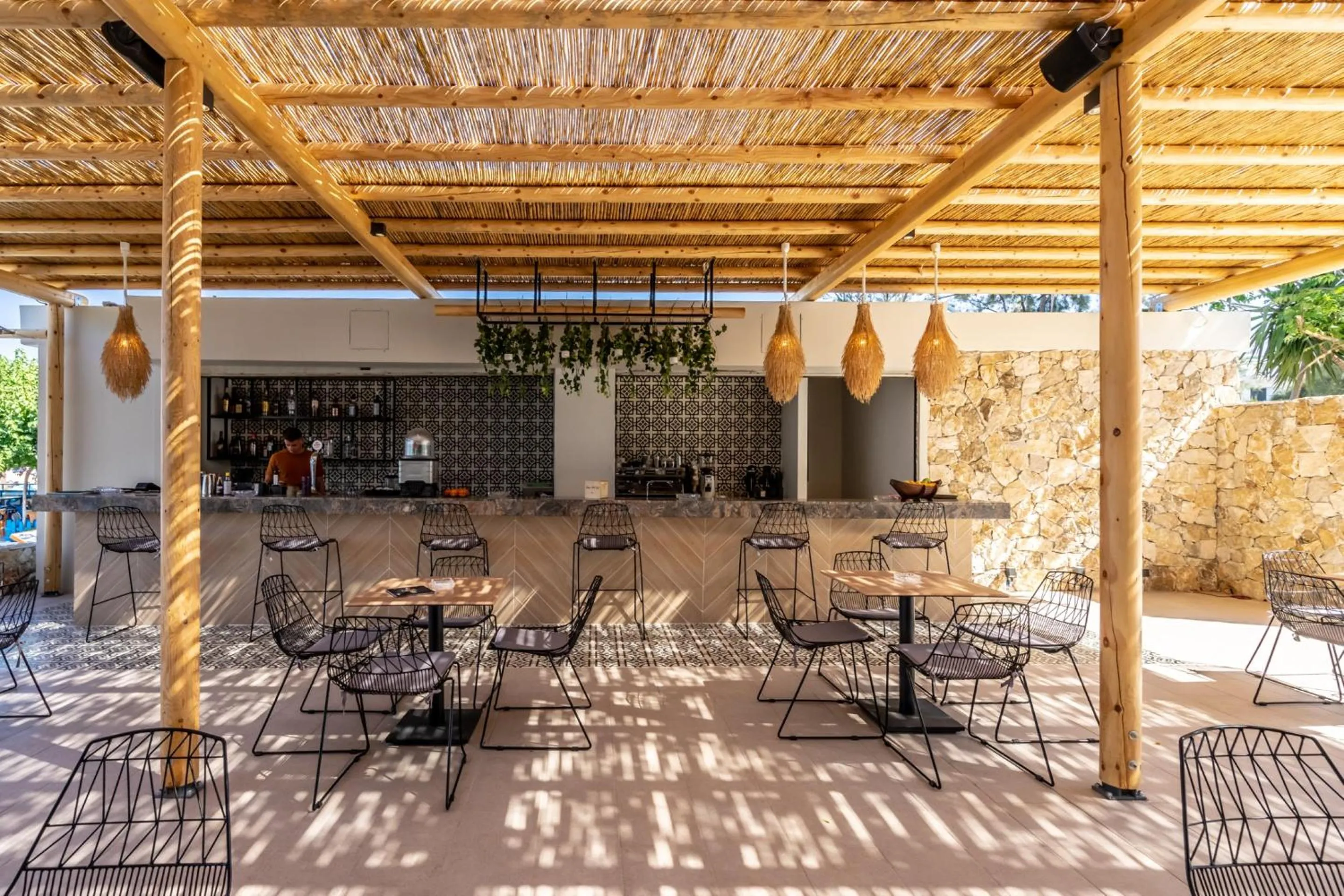 Restaurant/places to eat in Lido Star