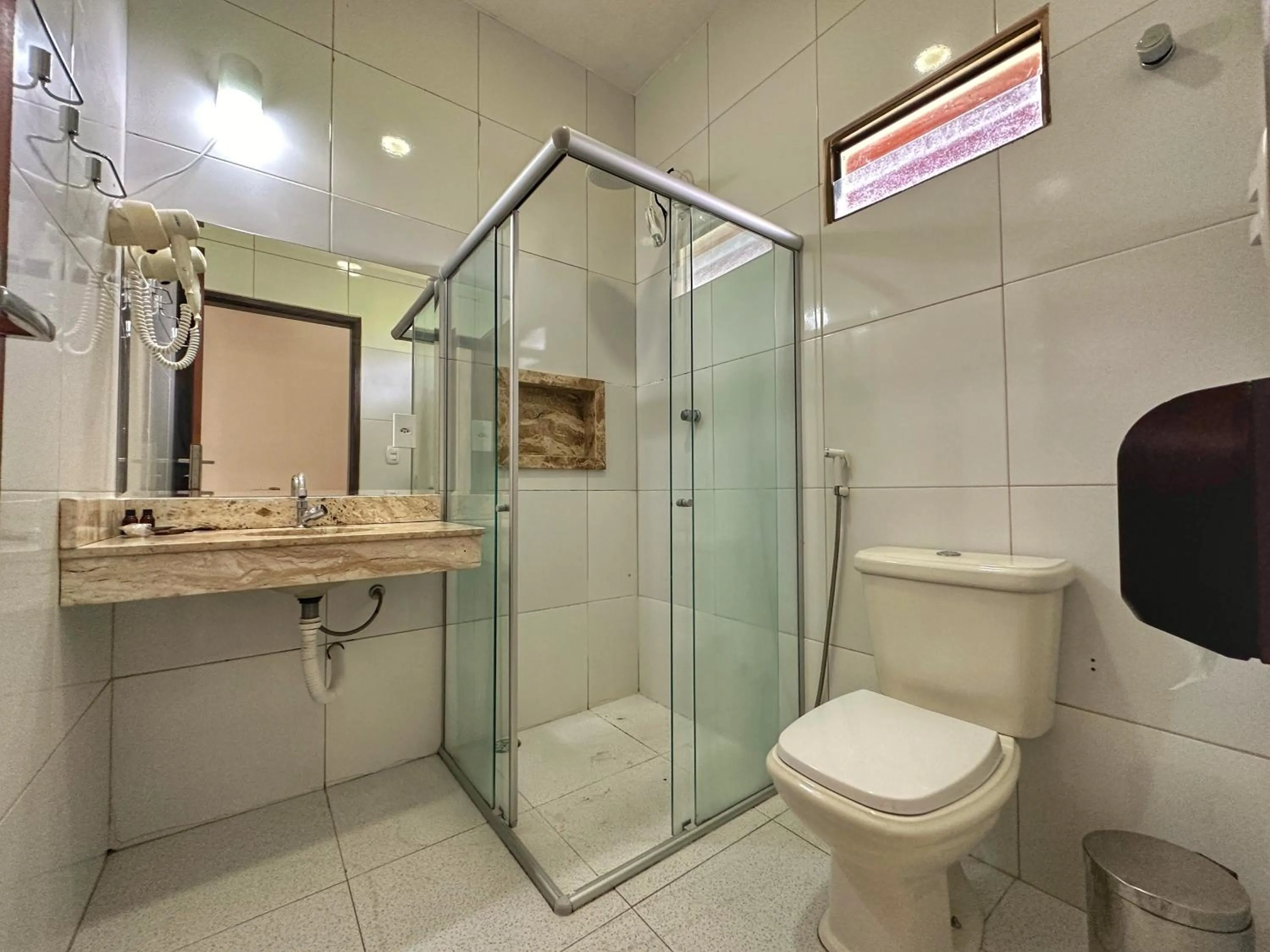 Shower in Hotel Aconchego do Velho Chico