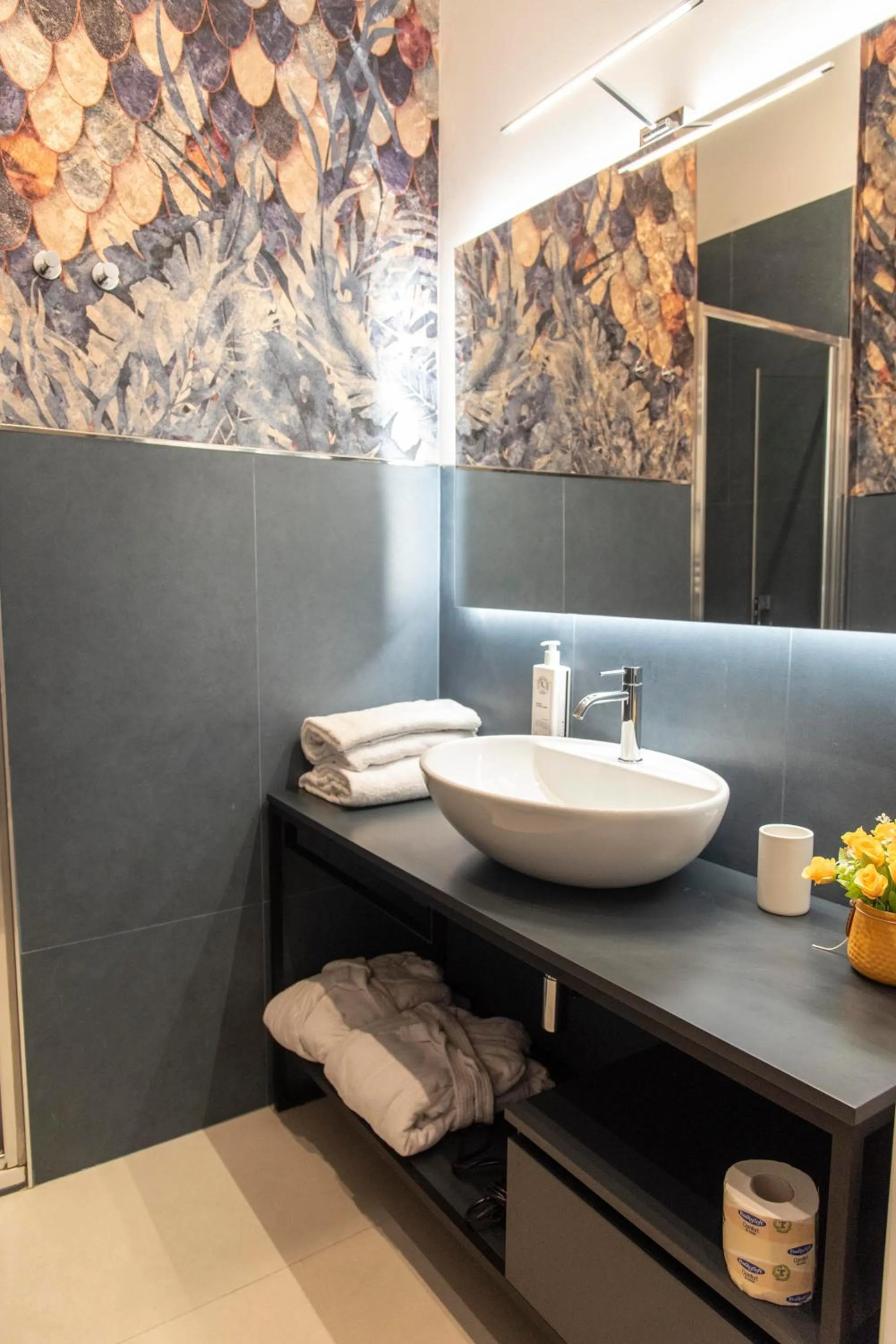 Adelaide Suite Dreams