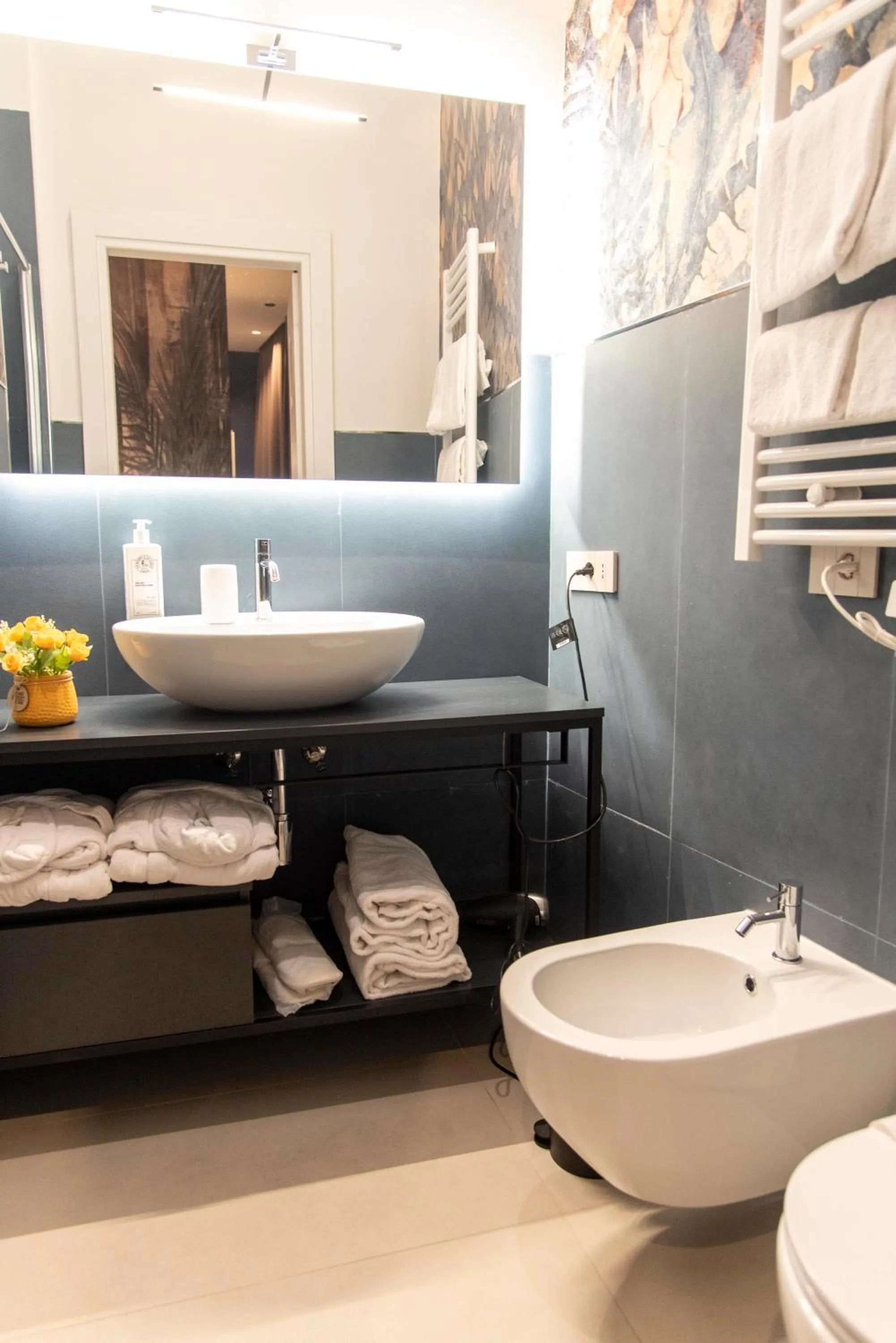 Adelaide Suite Dreams