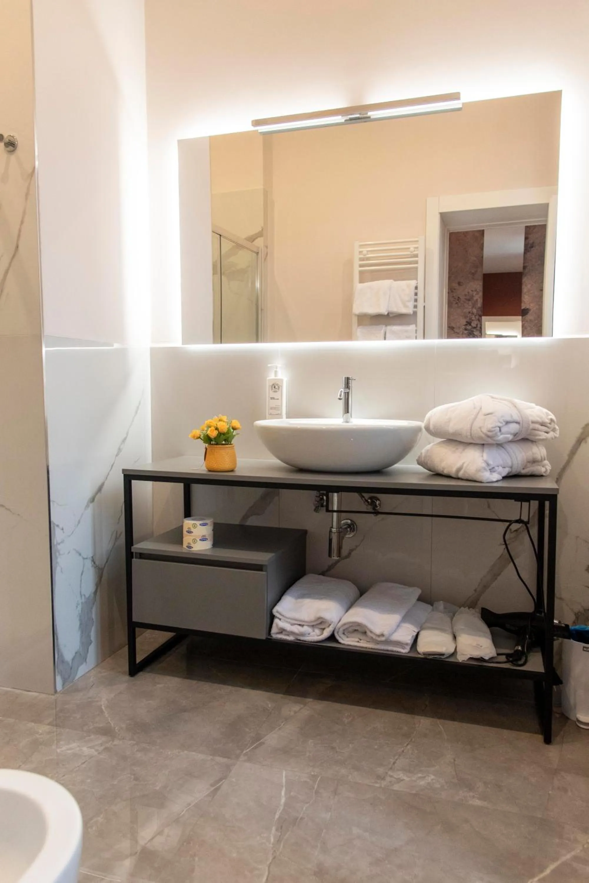 Adelaide Suite Dreams