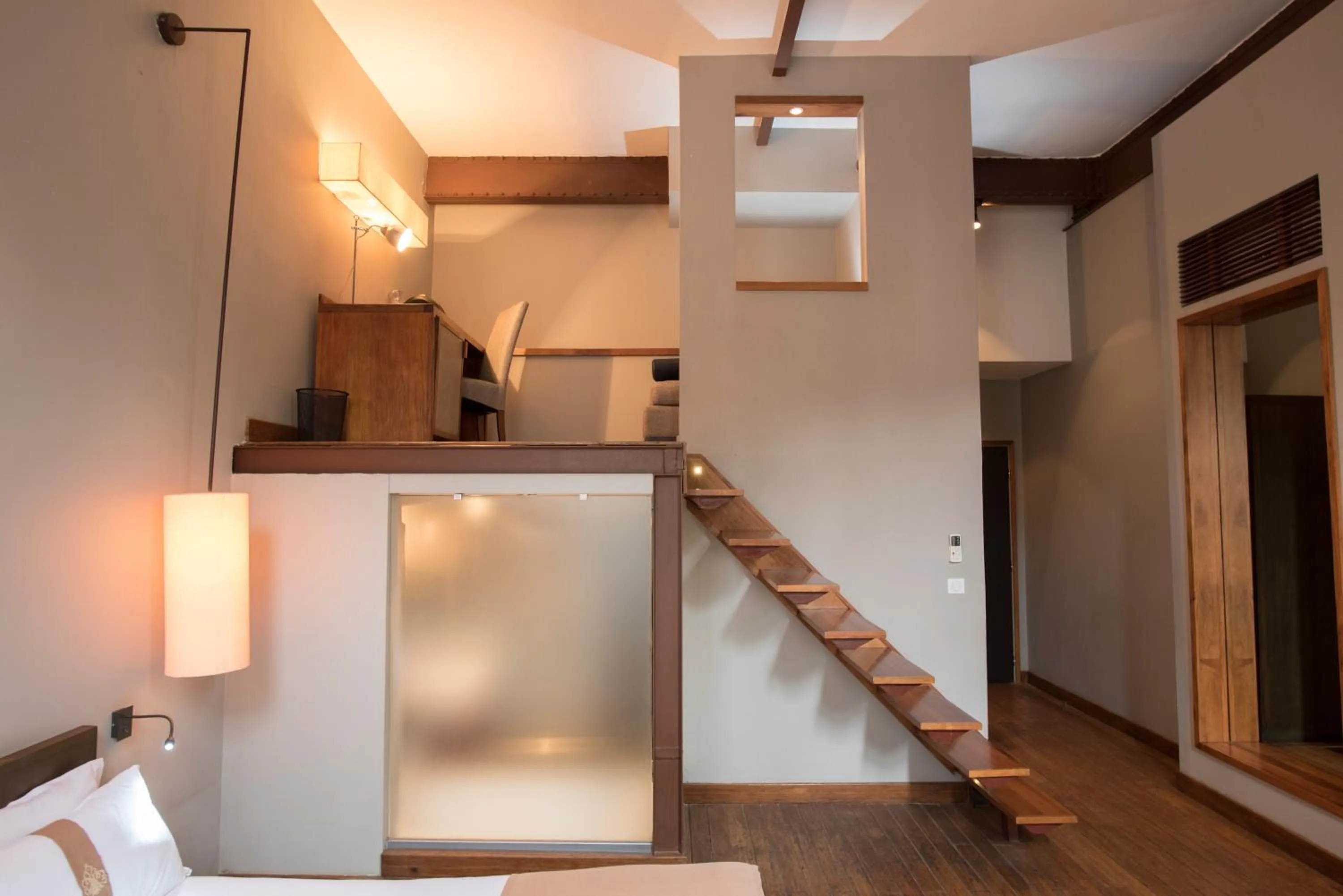 Bedroom in Le Louvre Hotel & Spa