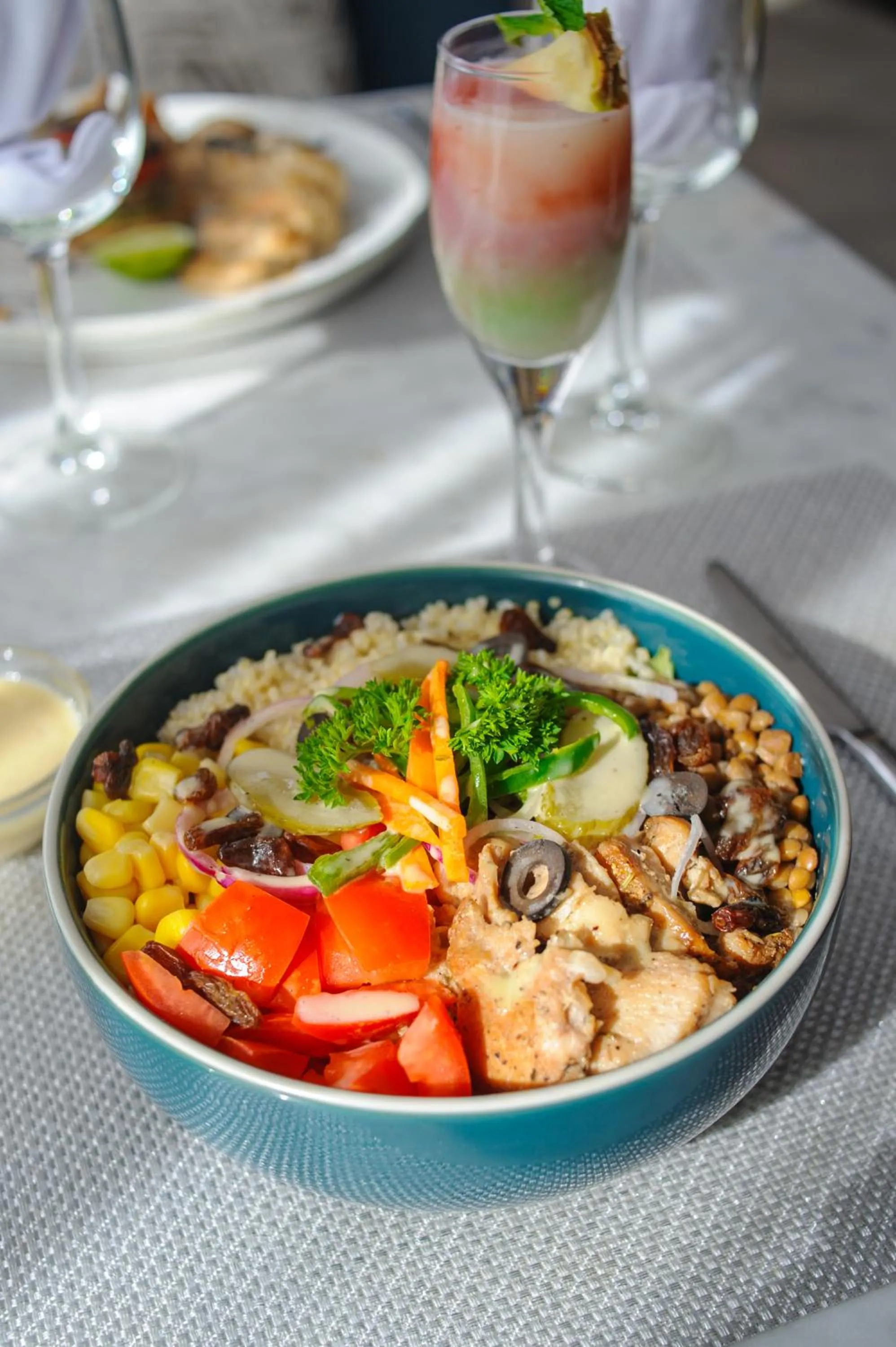 Restaurant/places to eat in Le Louvre Hotel & Spa