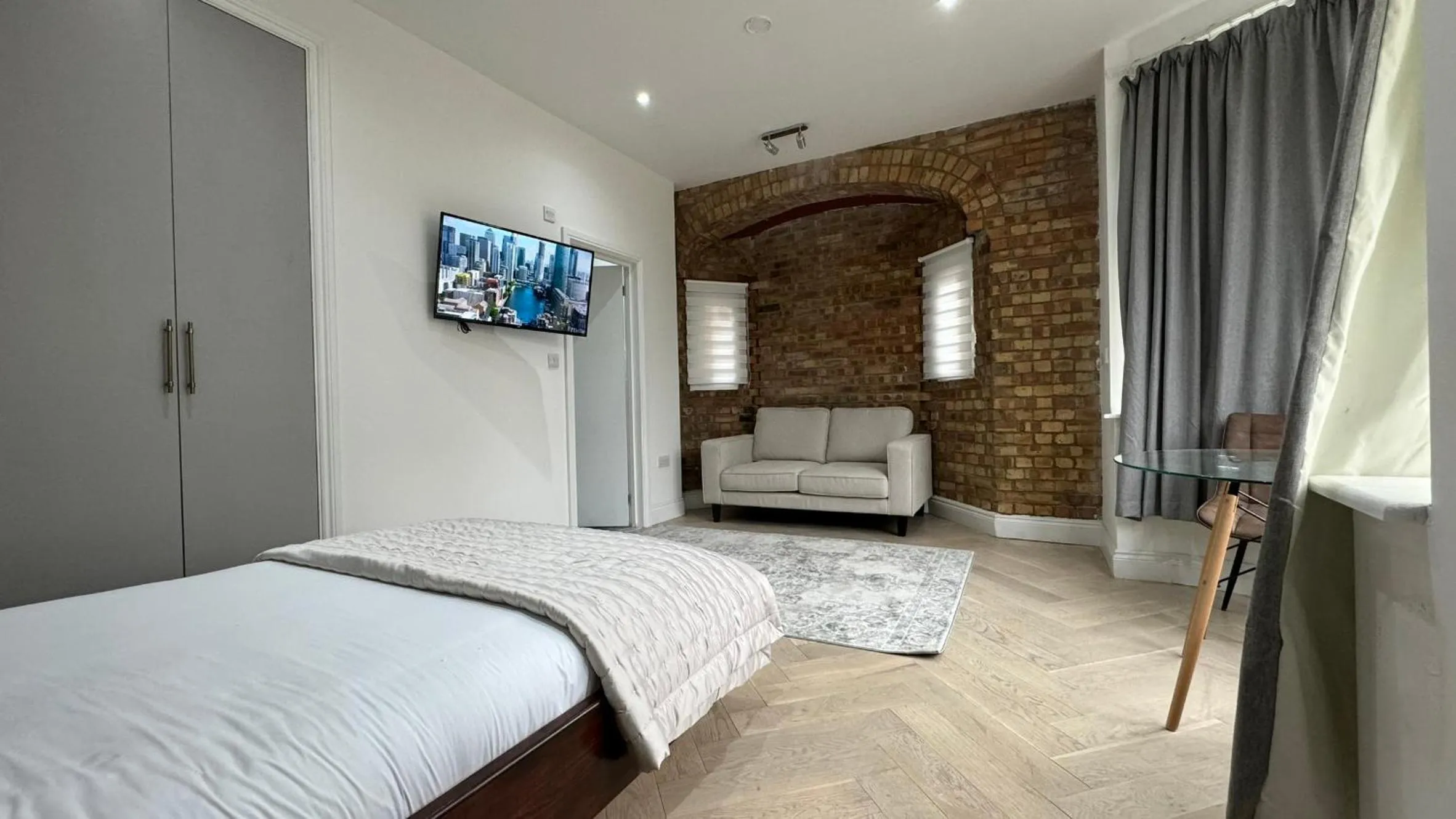 Bed in London Studios and Suites
