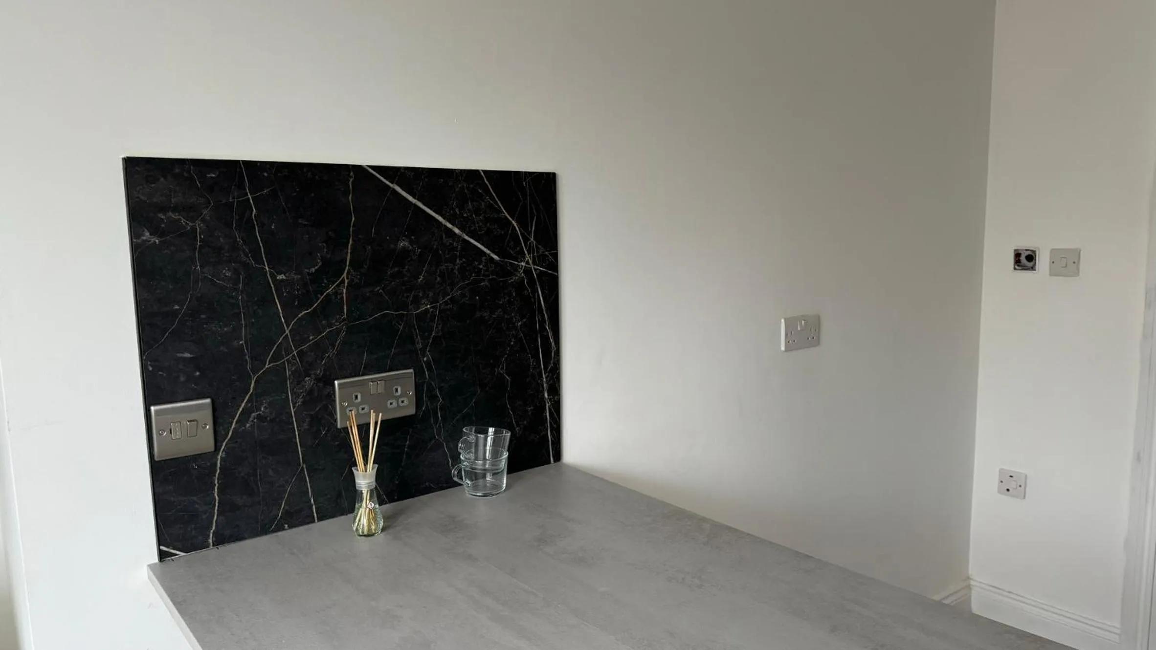 London Studios and Suites