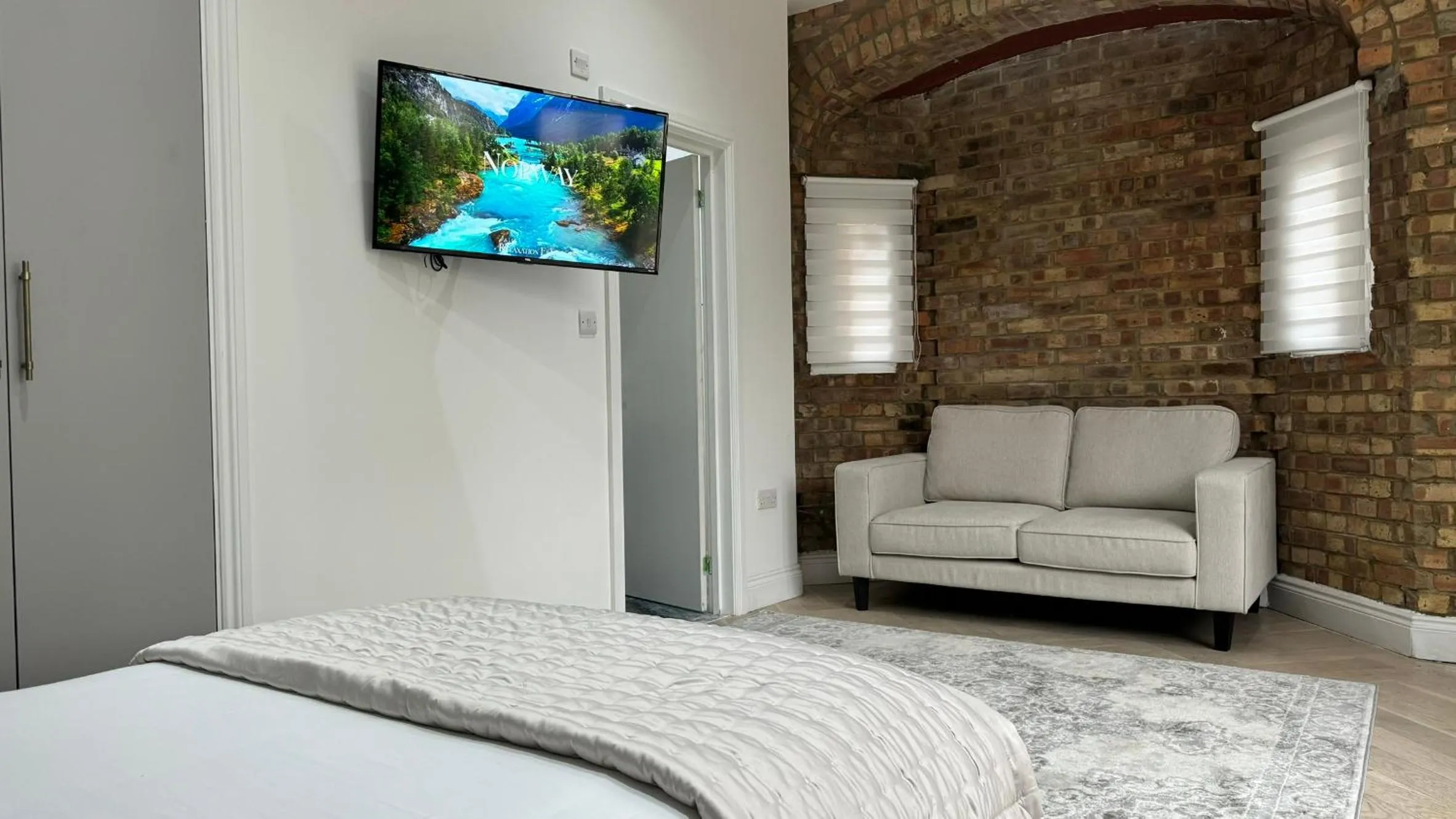 Bed in London Studios and Suites