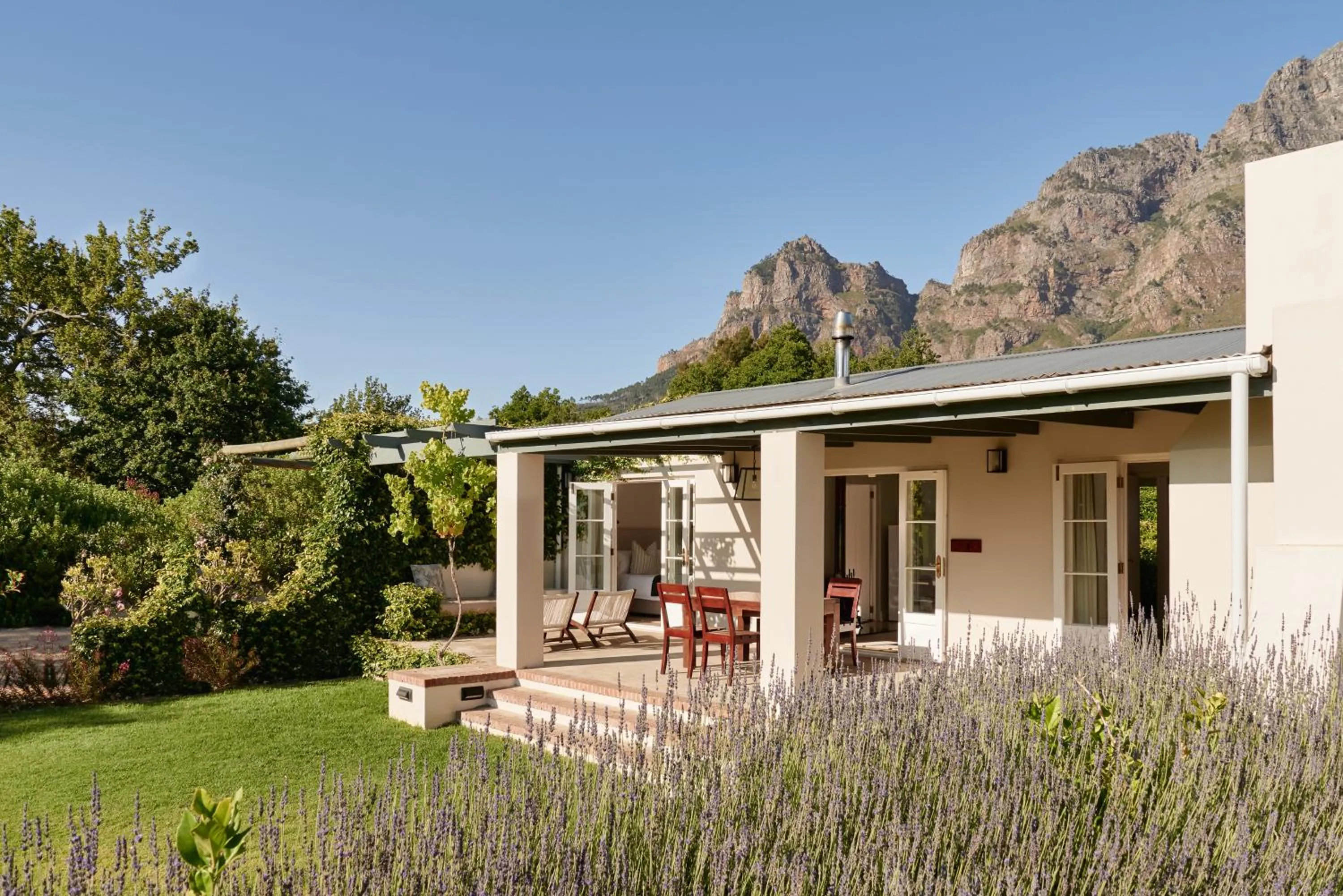 Property building in Boschendal Farm Estate