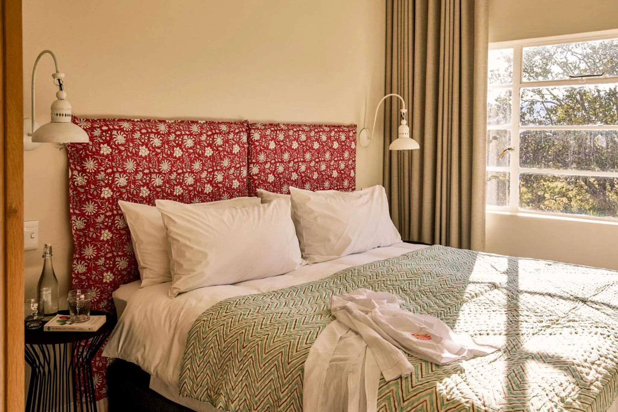 Bed in Boschendal Farm Estate