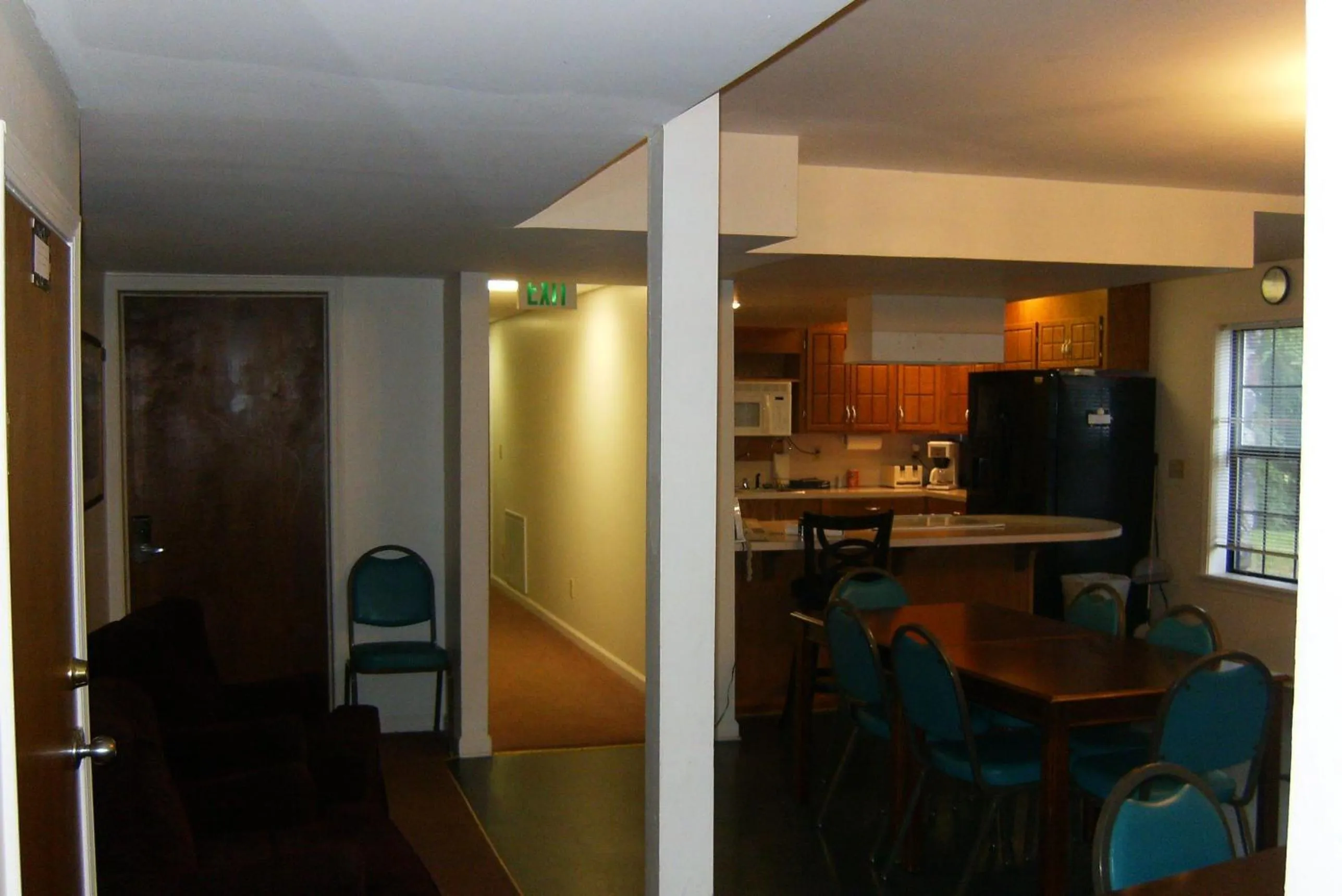 Kitchen or kitchenette in Glenwood Country Club