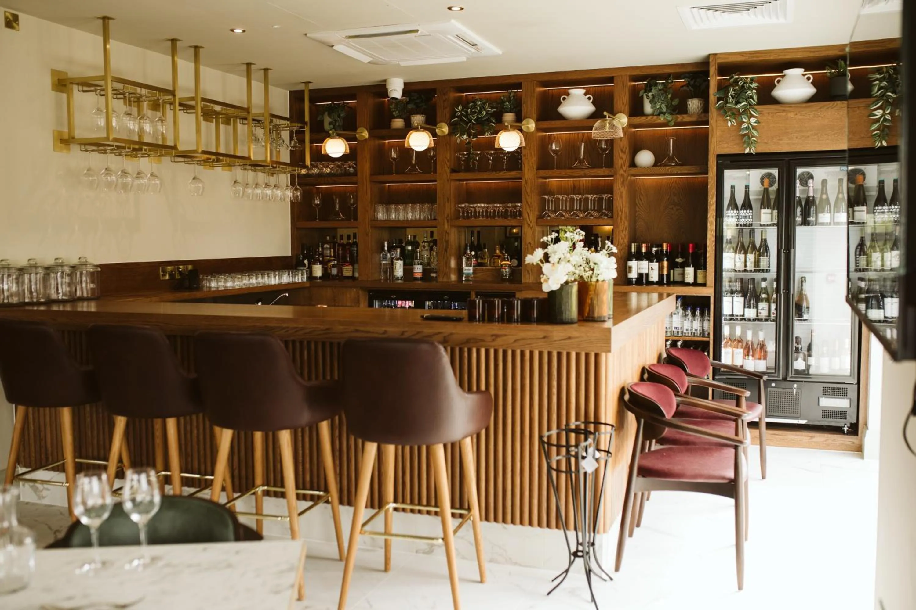 Lounge or bar in The Hillbrook Hotel & Spa - Sherborne