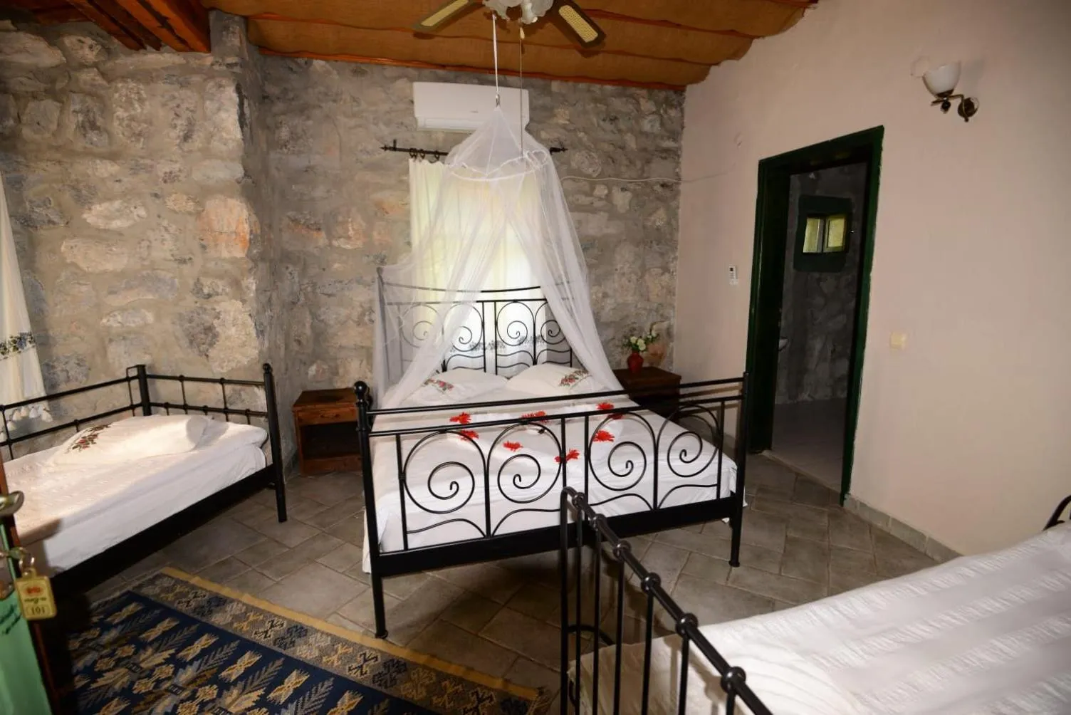 Bedroom in Otantik Tas Ev