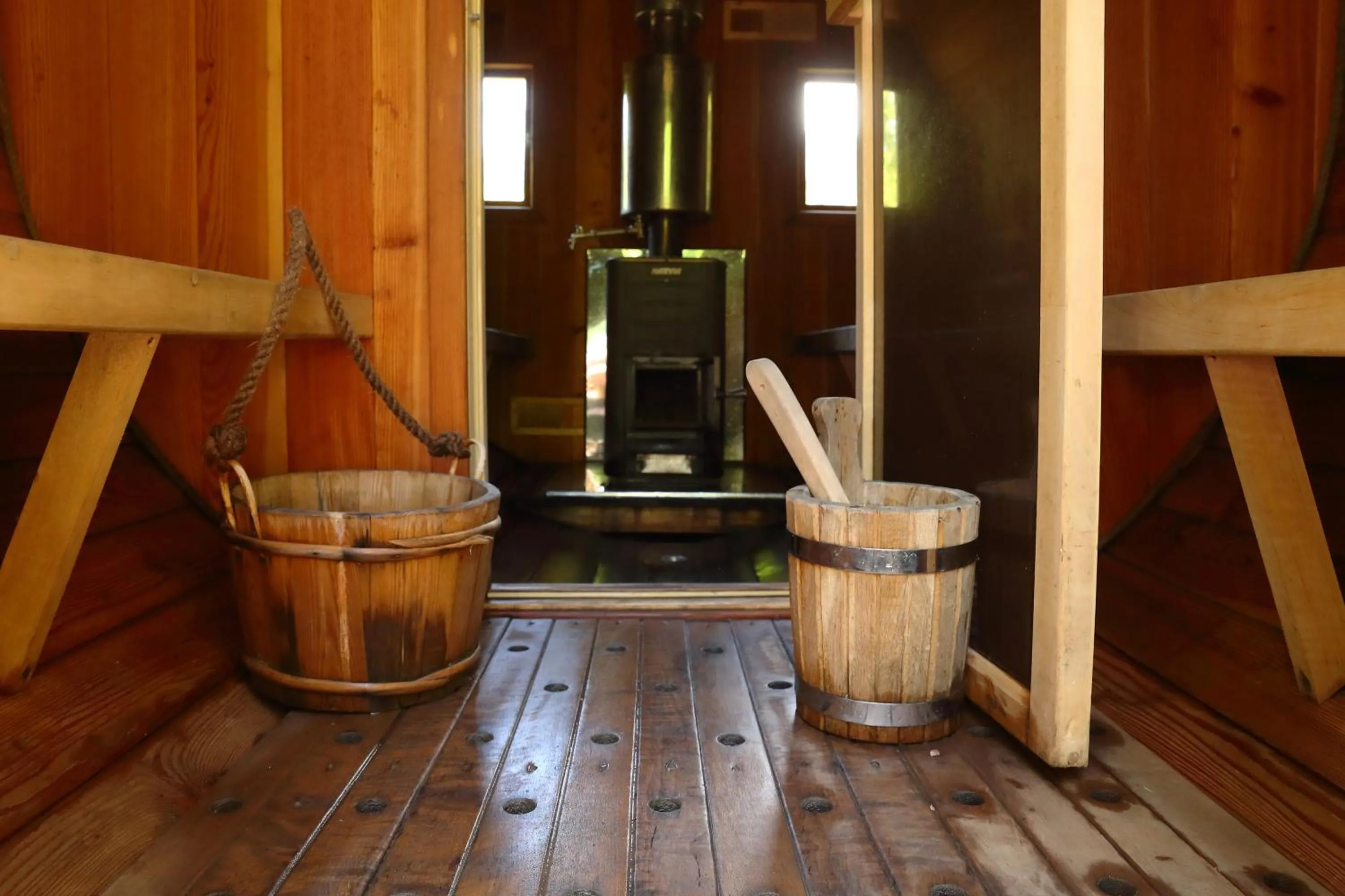 Sauna in Chalet CrepDeChine Hotel
