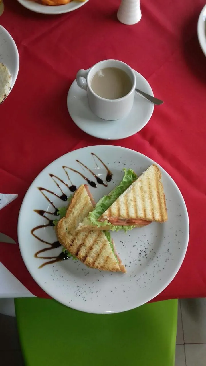 Breakfast in Hotel Pinares Plaza