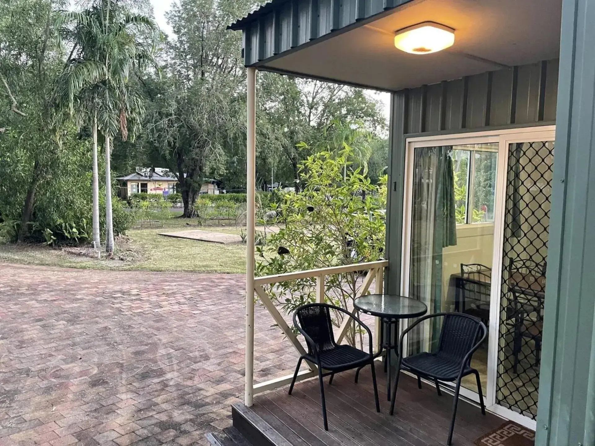Villa with Garden View in Darwin Boomerang Motel and Caravan Park Villa with Garden View in Darwin Boomerang Motel and Caravan Park