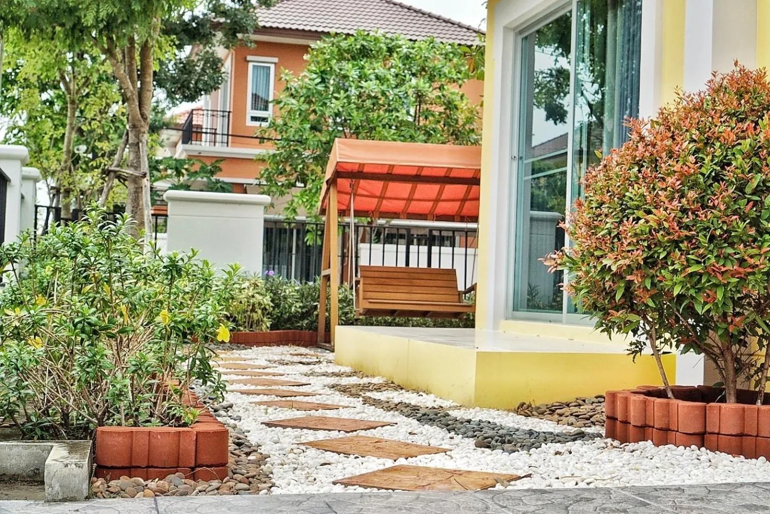 Garden in Castello Di Mare