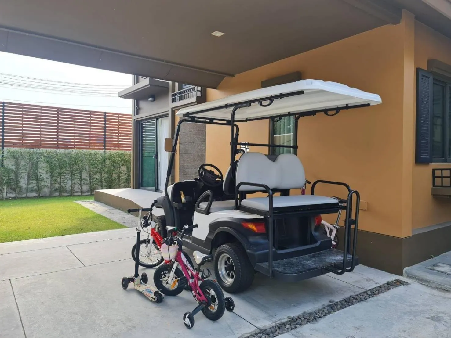 Area and facilities in Castello Di Mare