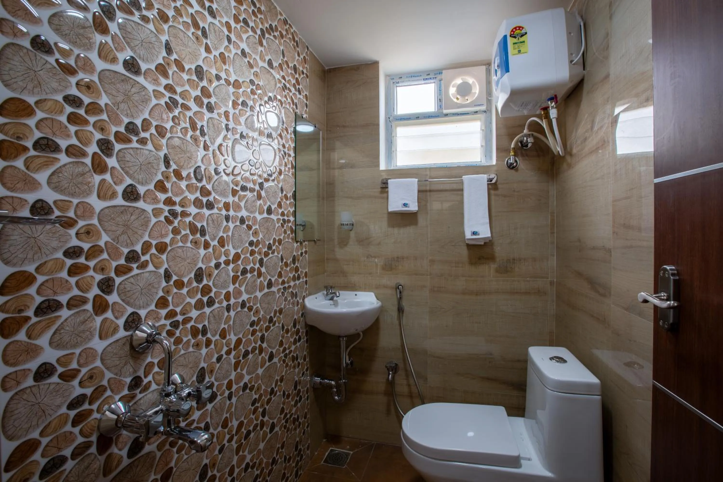 Bathroom in MUGUNDAN 'S SMART STAY