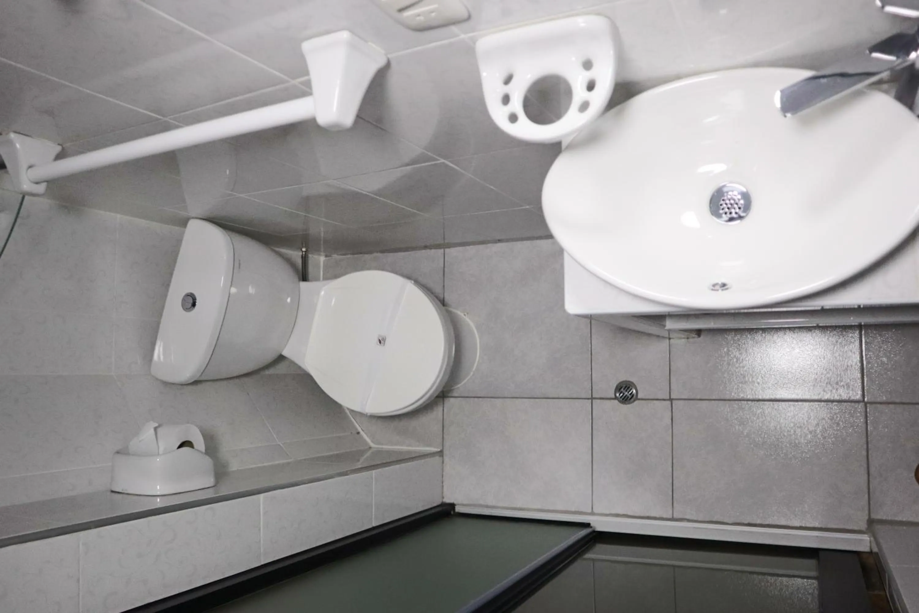 Bathroom in Cusco Bed and Breakfast