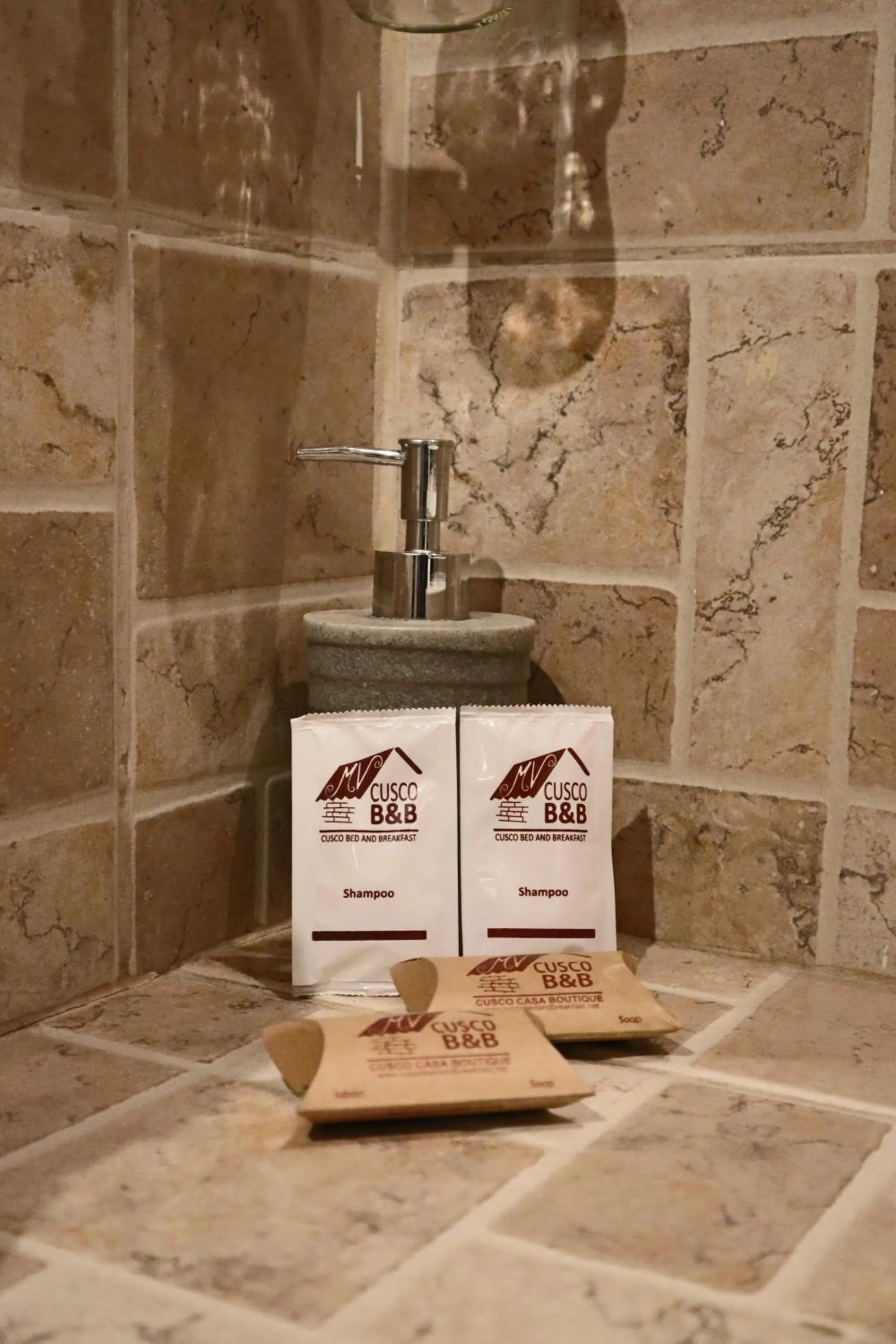 Bathroom in Cusco Bed and Breakfast