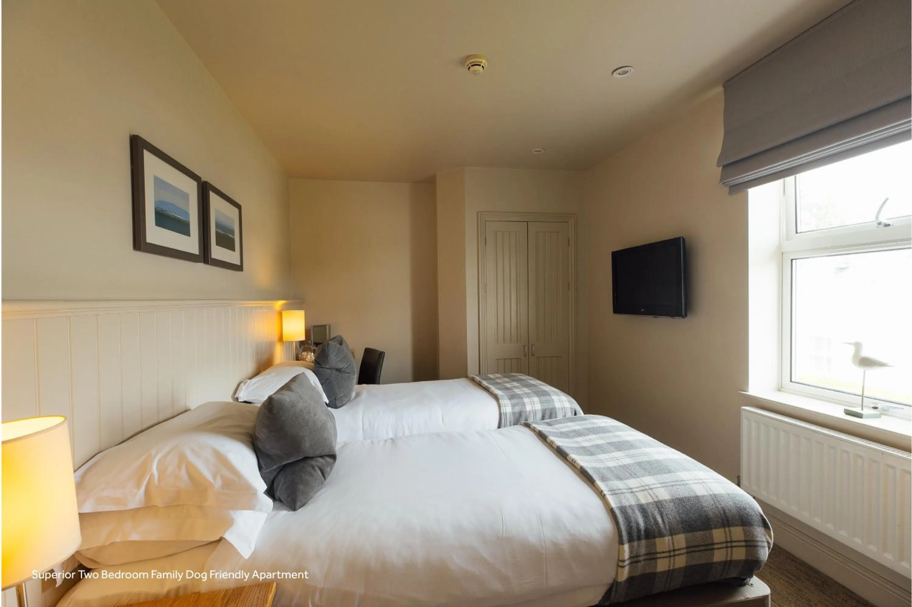 Bedroom, Bed in St Brides Spa Hotel & Village Apartments