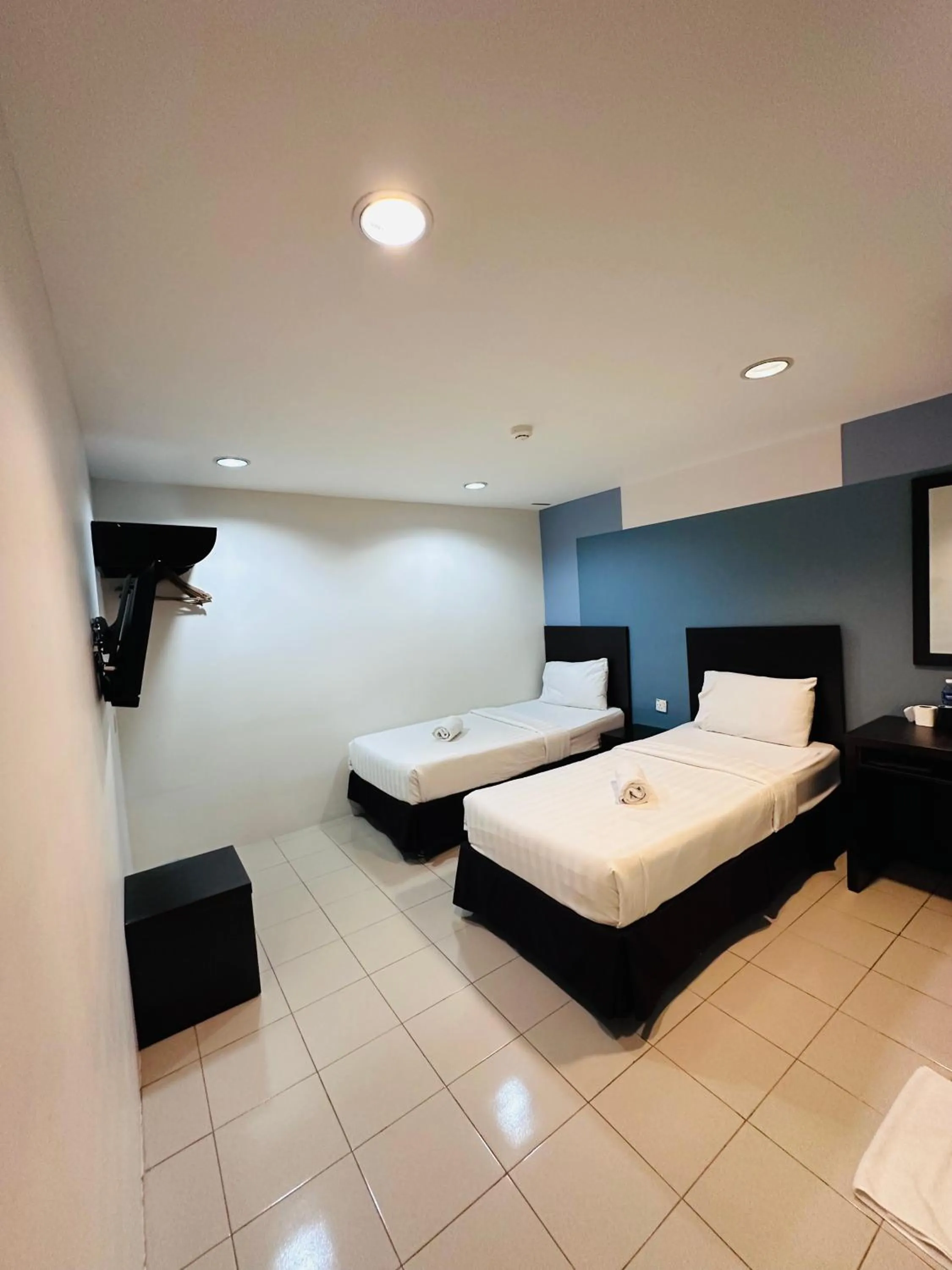Bed in Your Hotel Klang