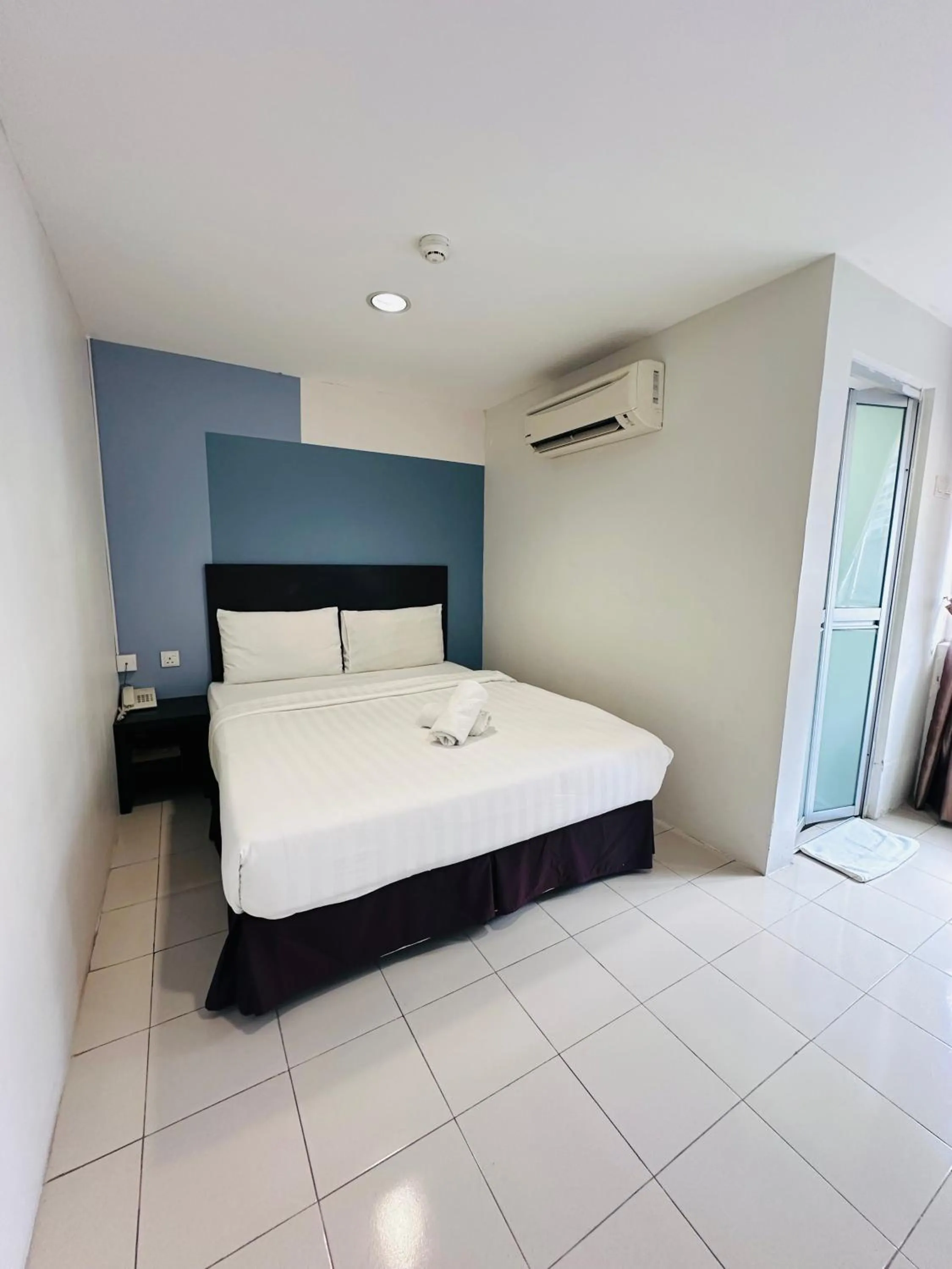 Bed in Your Hotel Klang