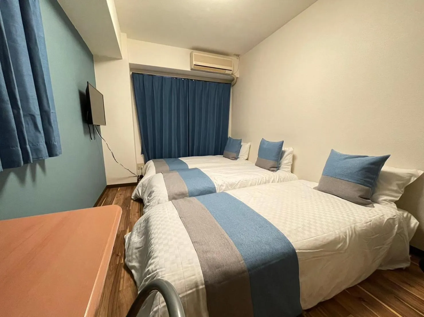 Bed in Sakura Sands Hotel Shinsaibashi