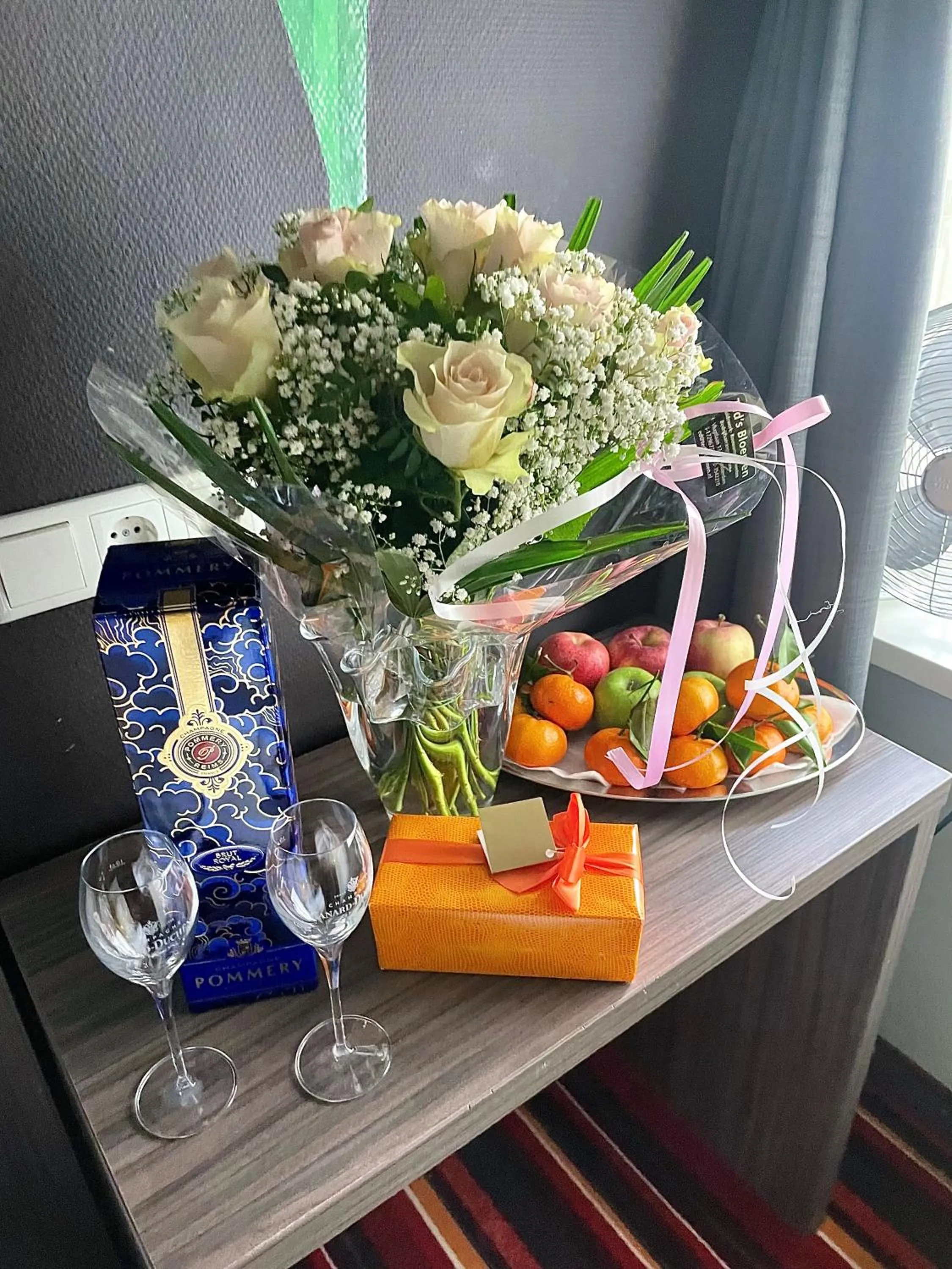 Food and drinks in Mozart Hotel