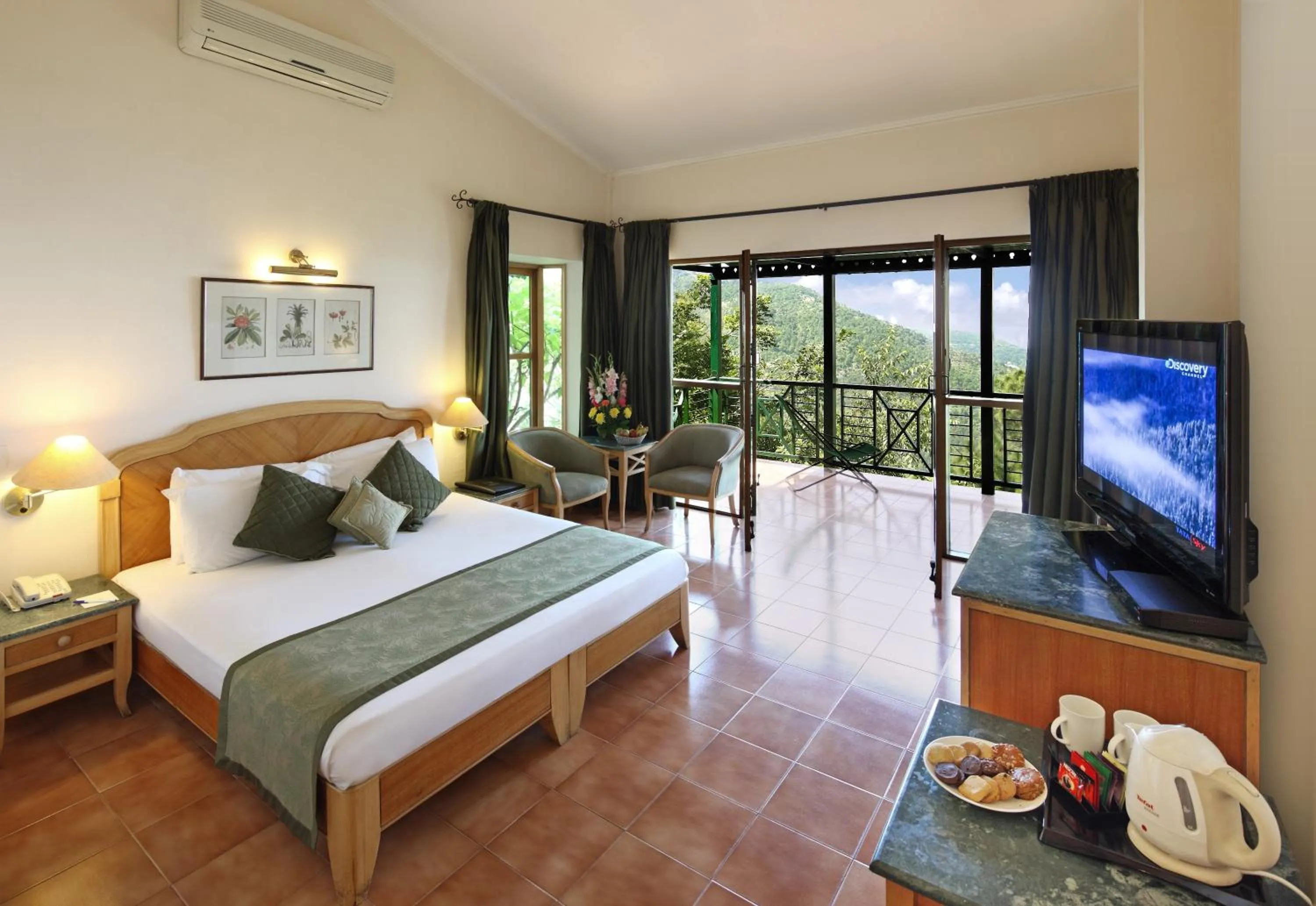 Bedroom, Bed in Baikunth Resort, Kasauli by Leisure Hotels