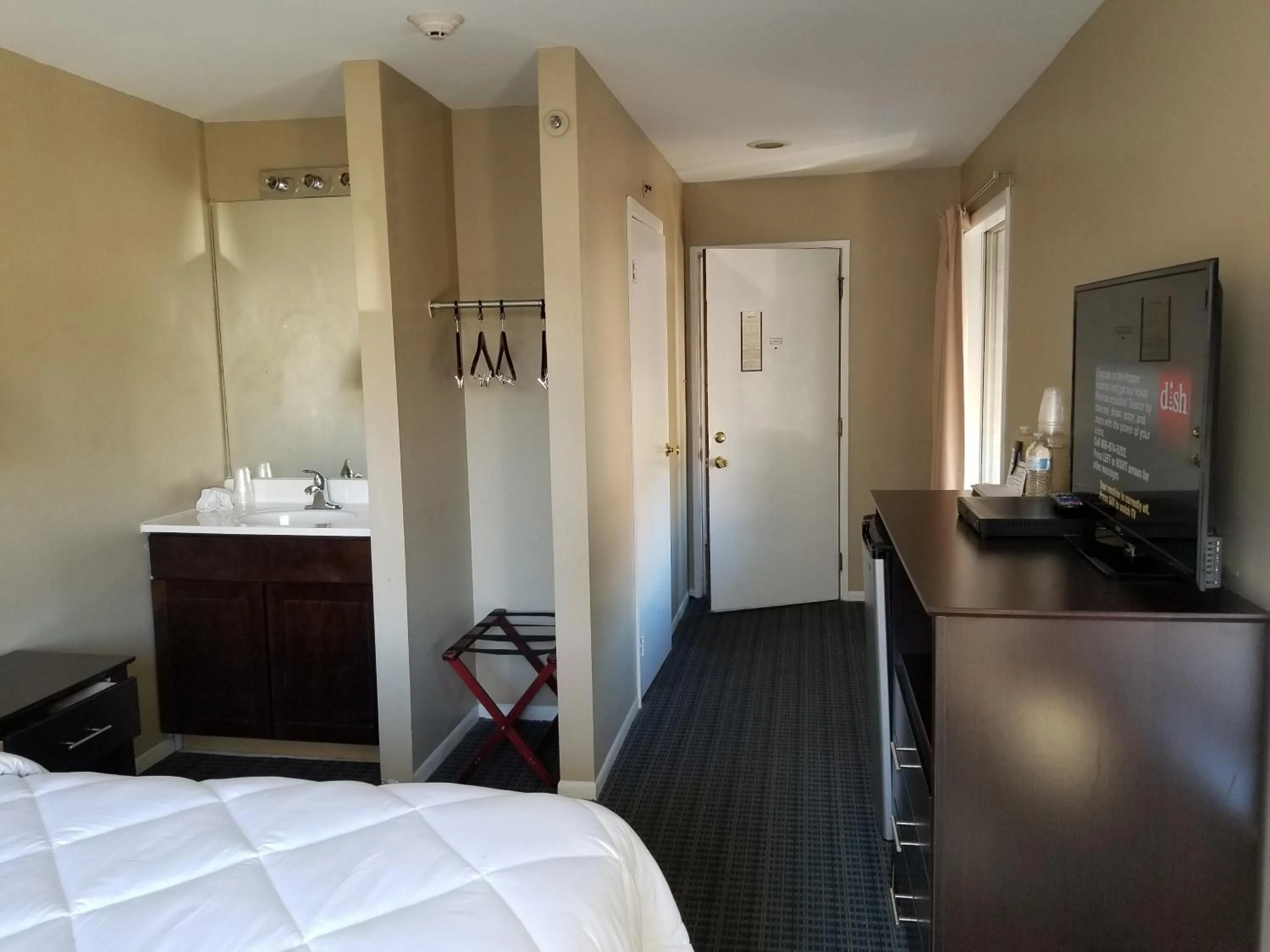 TV and multimedia in Mainstay Inn