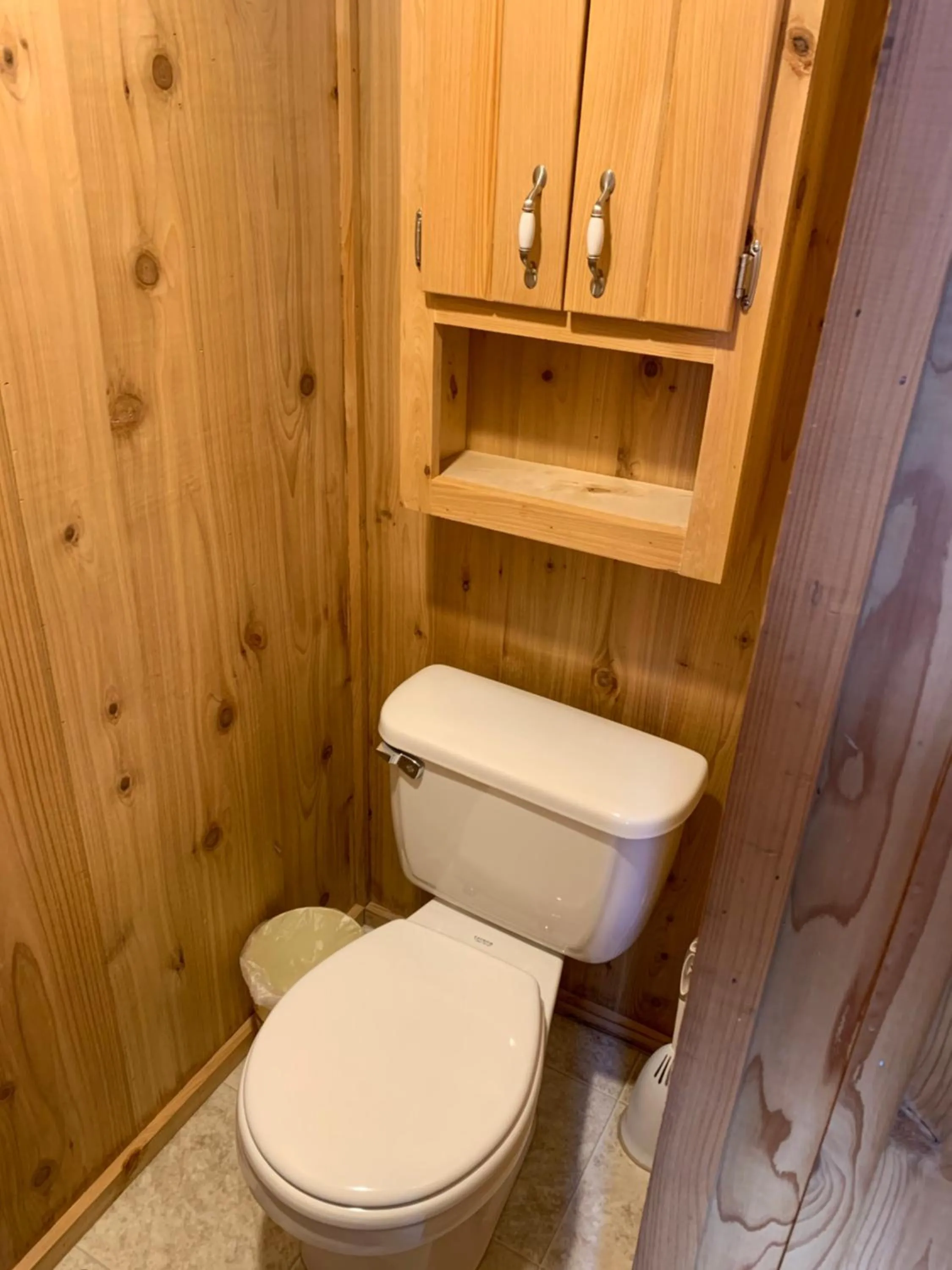 Toilet in Bearlodge Mountain Resort