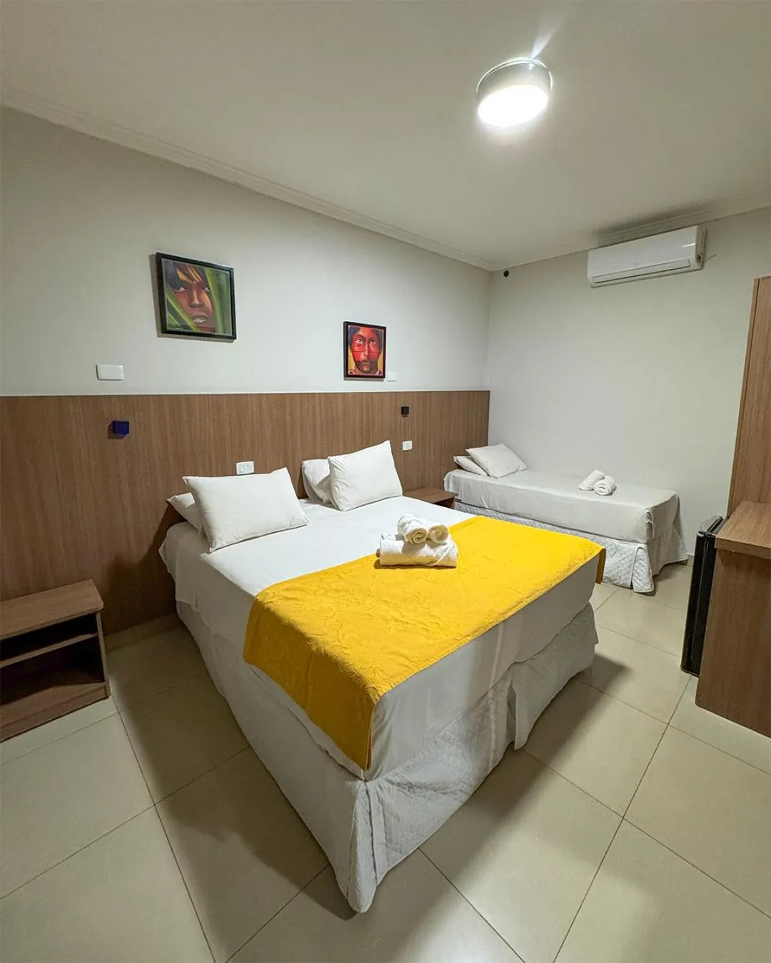 Standard Triple Room in Hotel Praia Parque