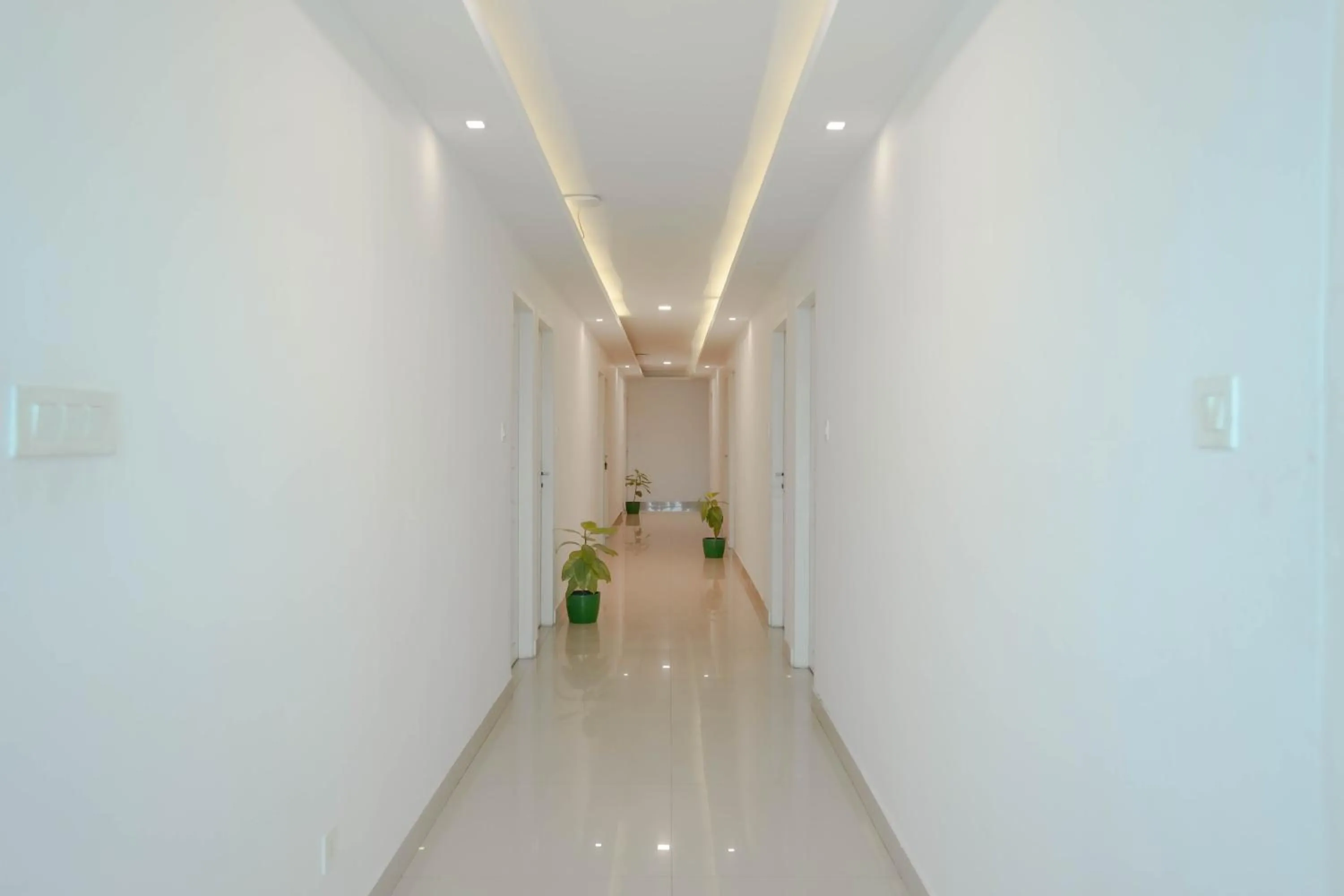 Lobby or reception in Airport Avenue Plaza