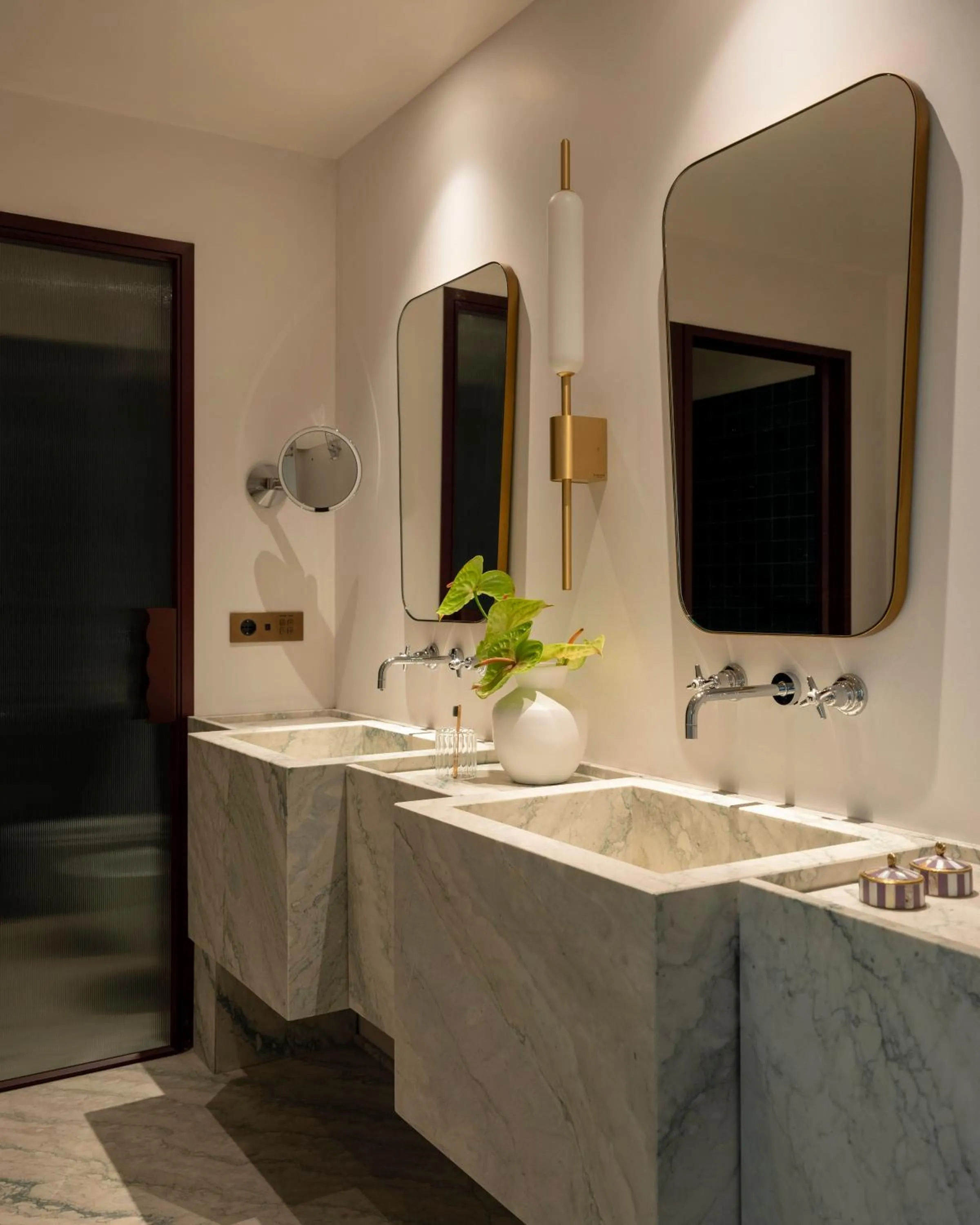 Bathroom in Palazzo Talìa - Small Luxury Hotels of the World
