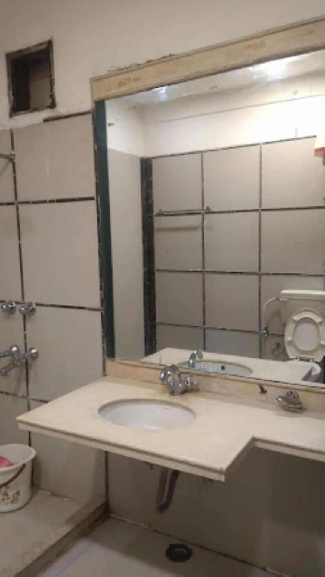 Bathroom in Hotel Mandakini Plaza , Kanpur