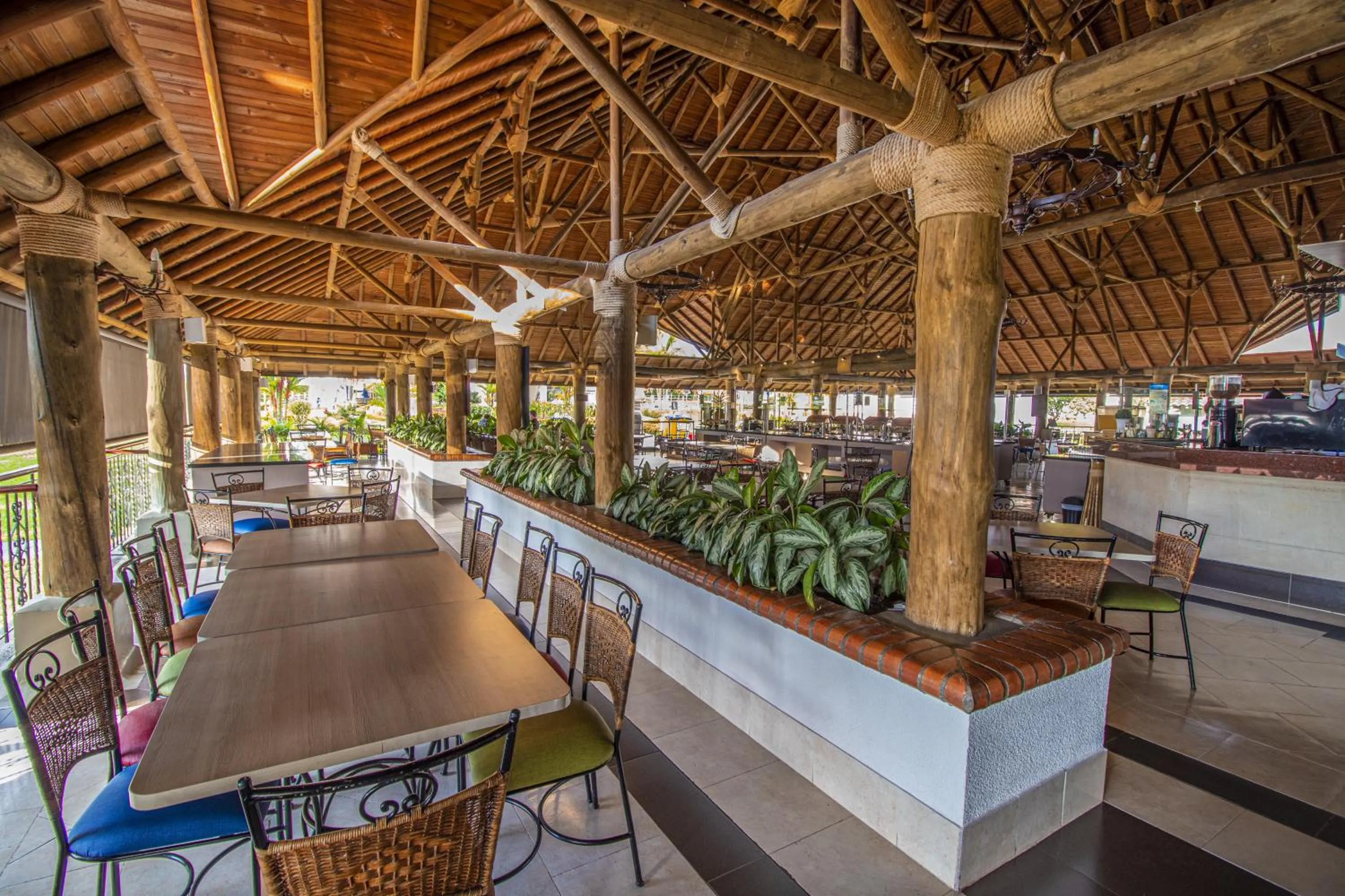 Restaurant/places to eat in Hotel Campestre las Camelias