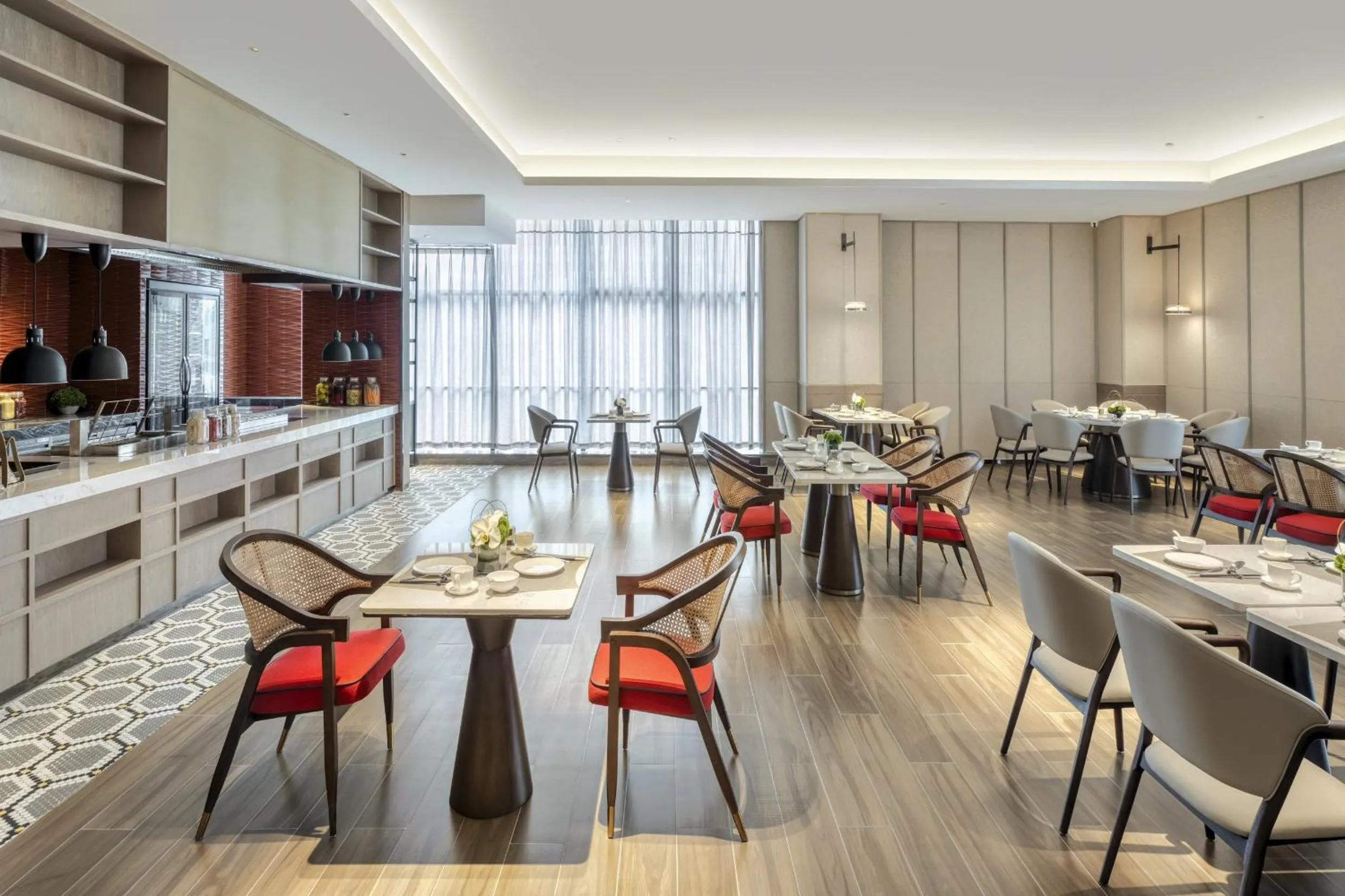 Restaurant/places to eat in Crowne Plaza Lanzhou New Area by IHG