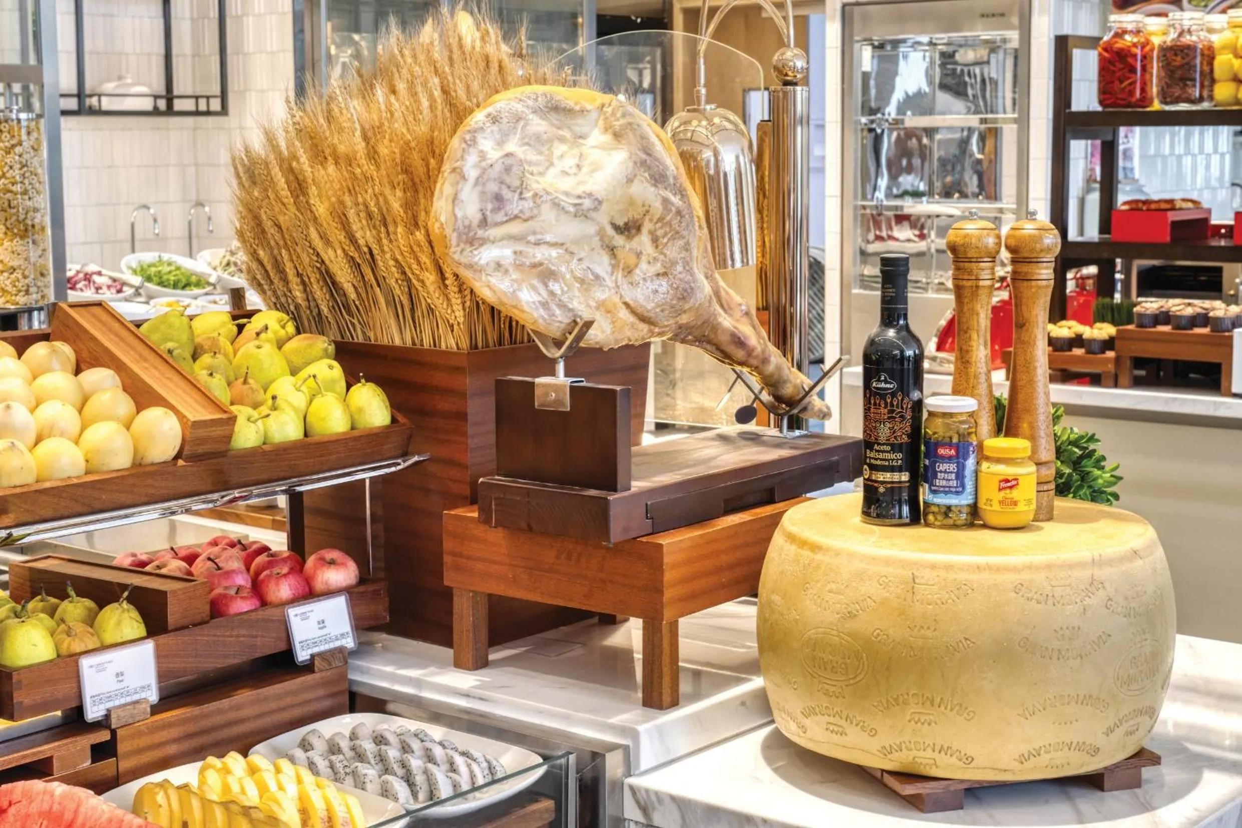 Breakfast in Crowne Plaza Lanzhou New Area by IHG