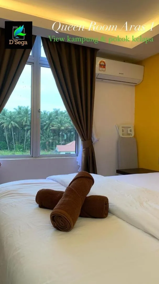 Bedroom, Bed in HOTEL HOMESTAY MACHANG D Sega