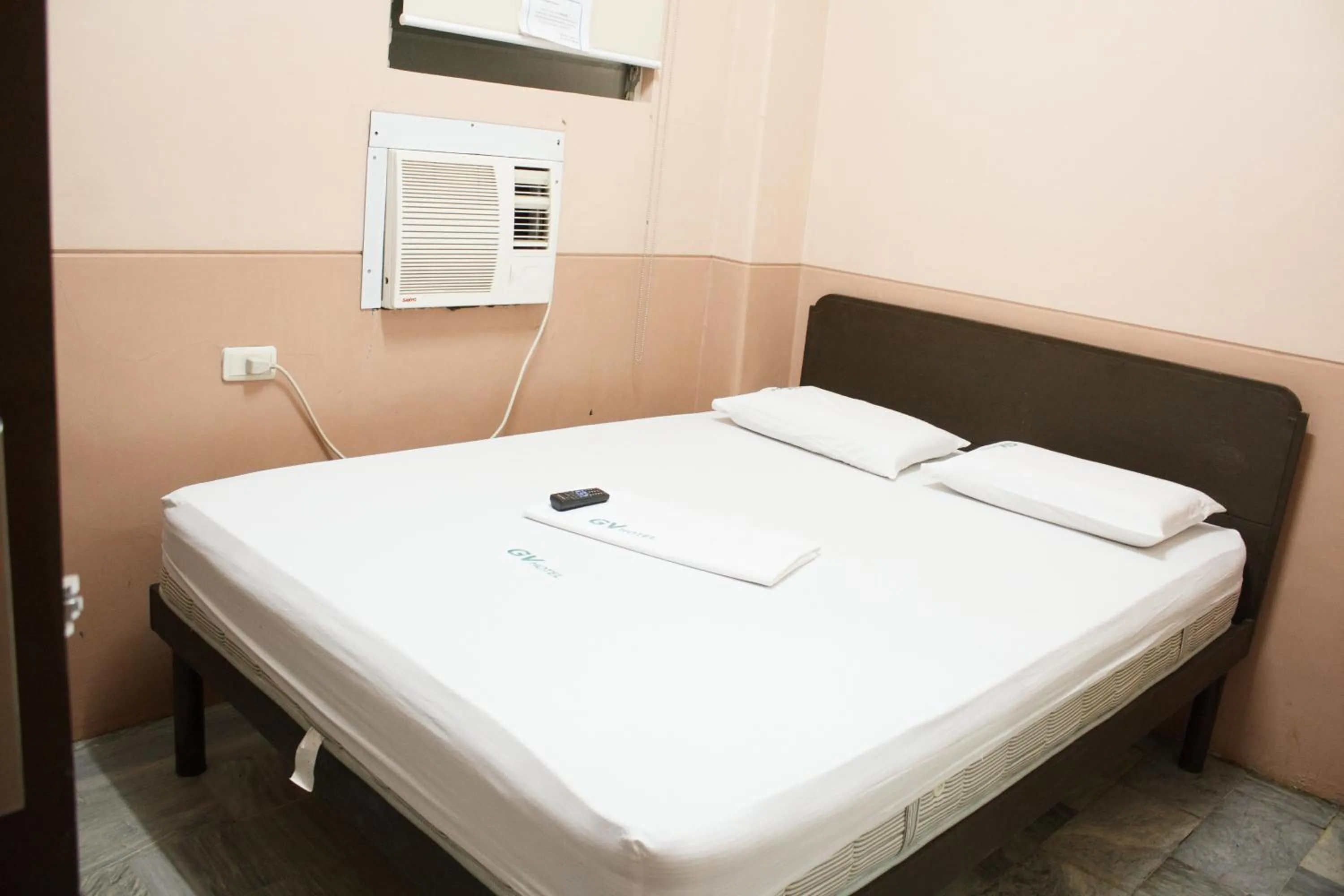 Bed in GV Hotel - Catbalogan