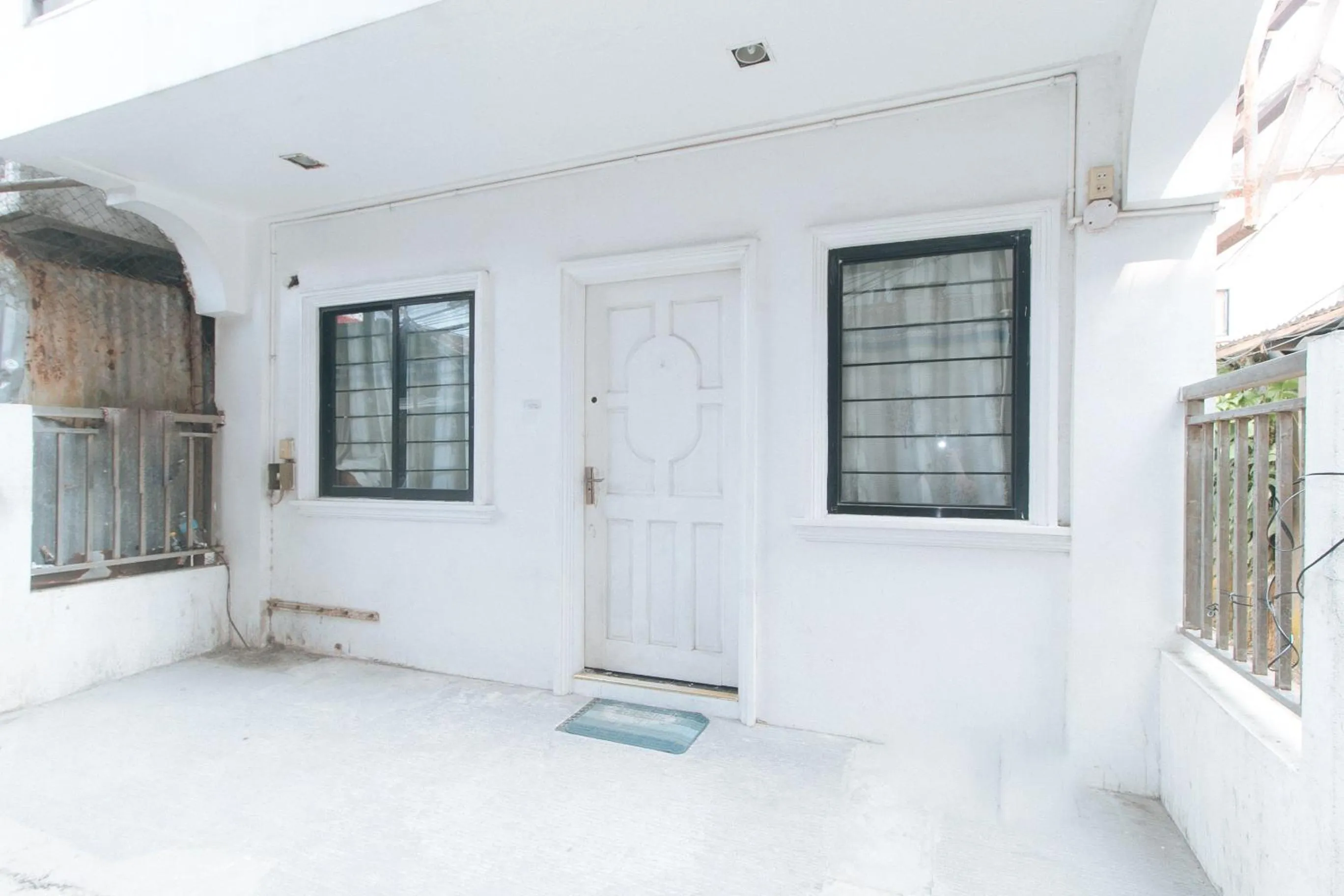 Property building in Stay Inn Station 2 Boracay by RedDoorz