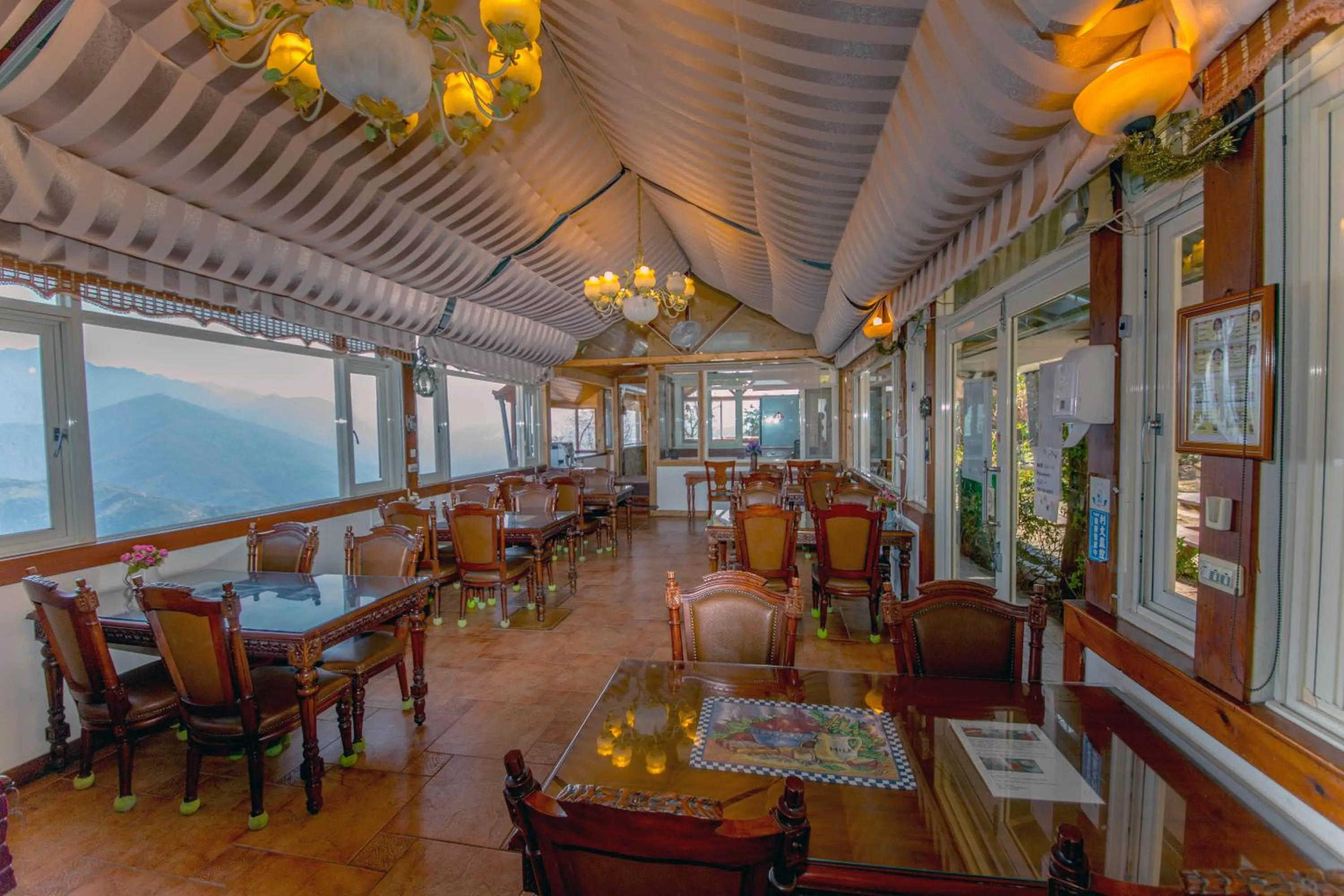 Restaurant/places to eat in The Cotswolds Villa