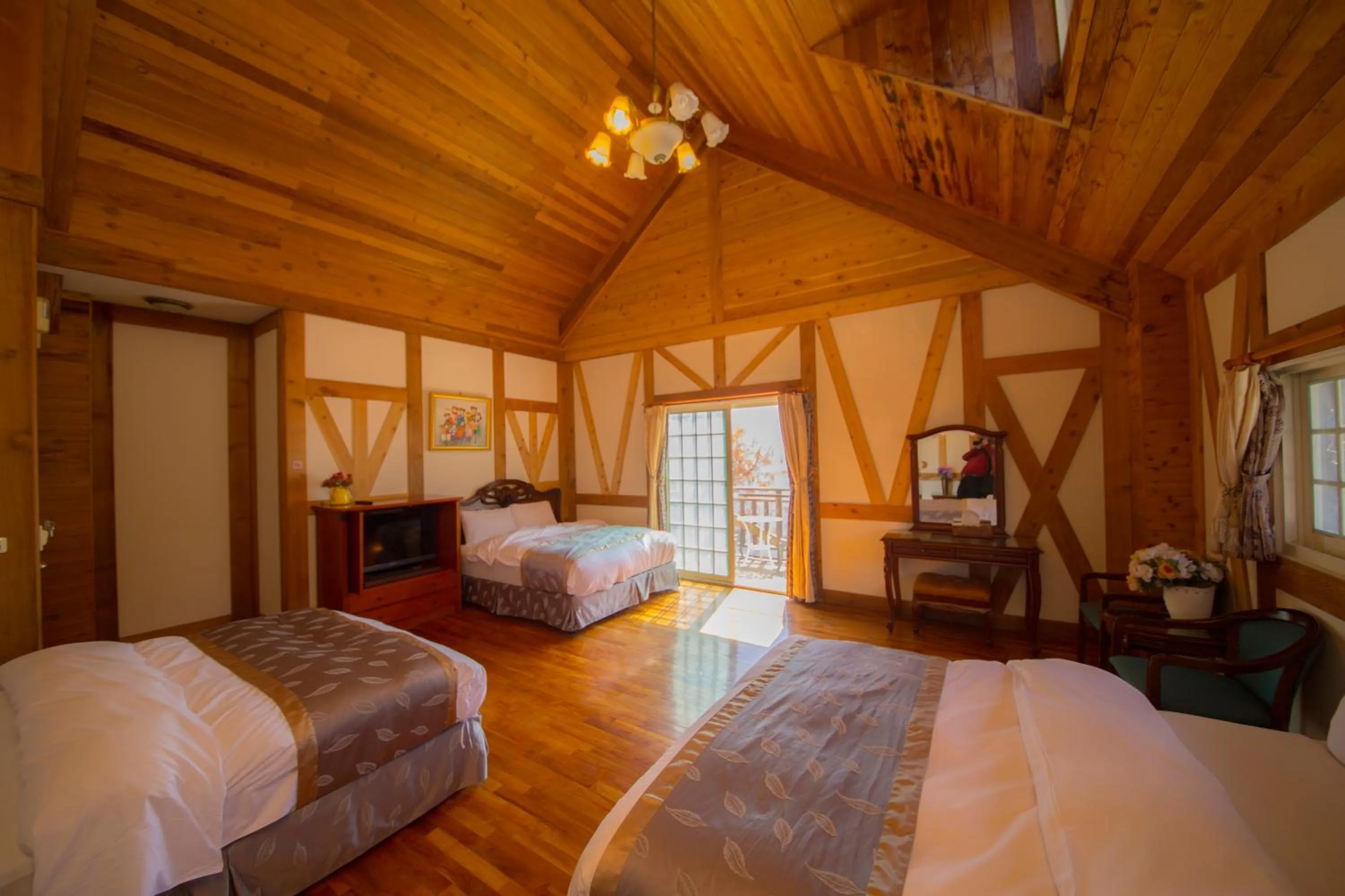 Photo of the whole room, Bed in The Cotswolds Villa