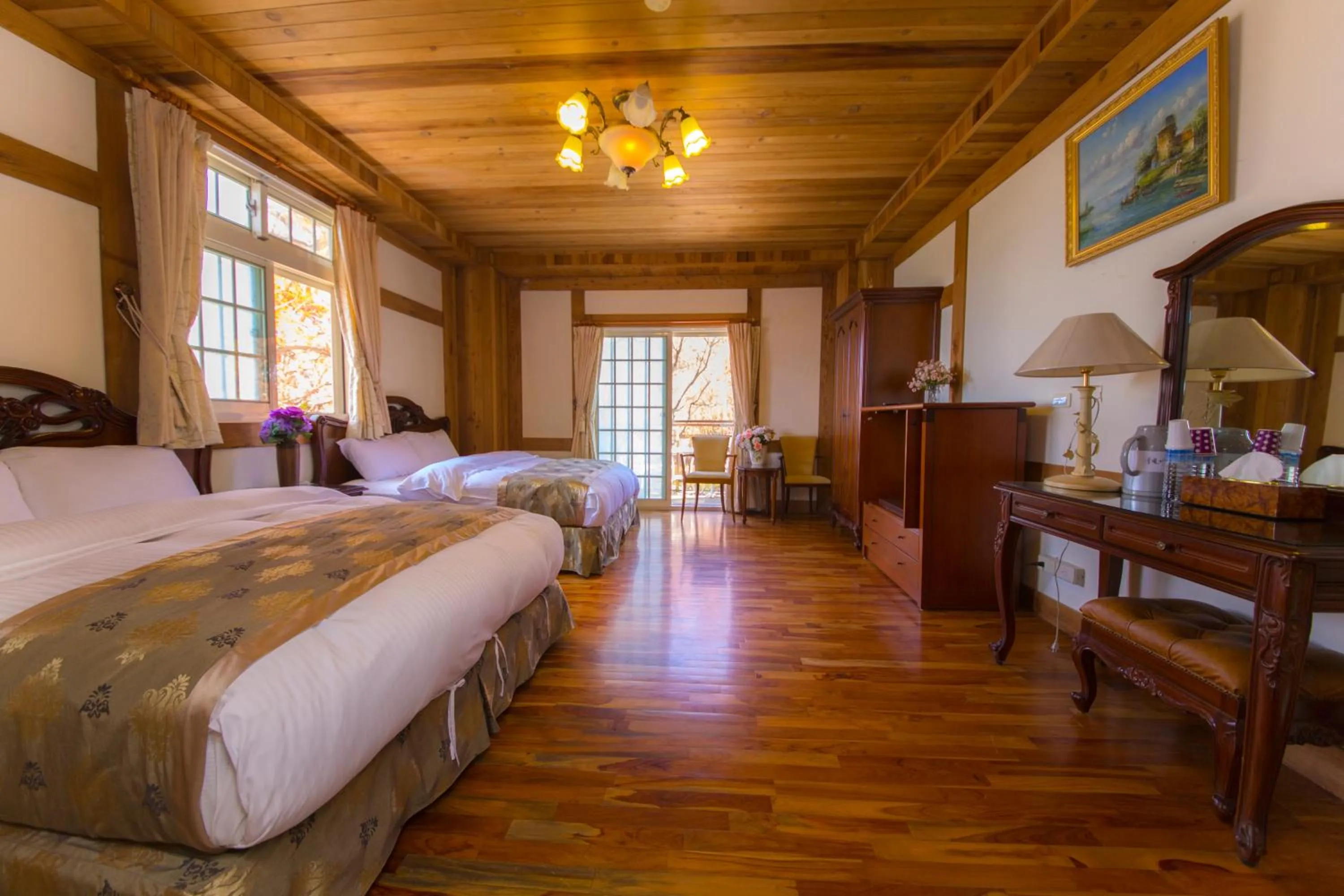 Balcony/Terrace, Bed in The Cotswolds Villa