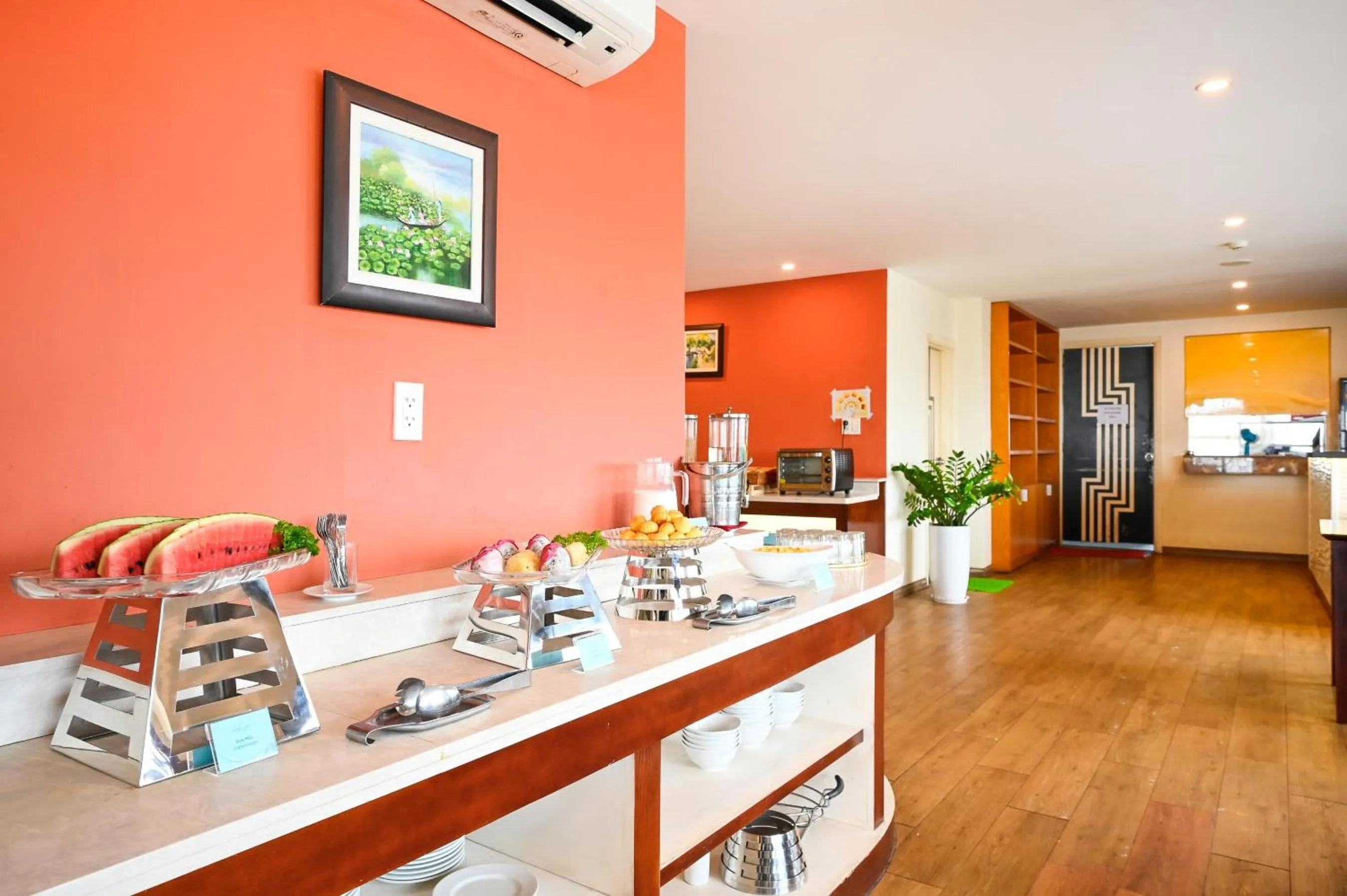 Dining area in Nicecy Hotel - Bui Thi Xuan Street