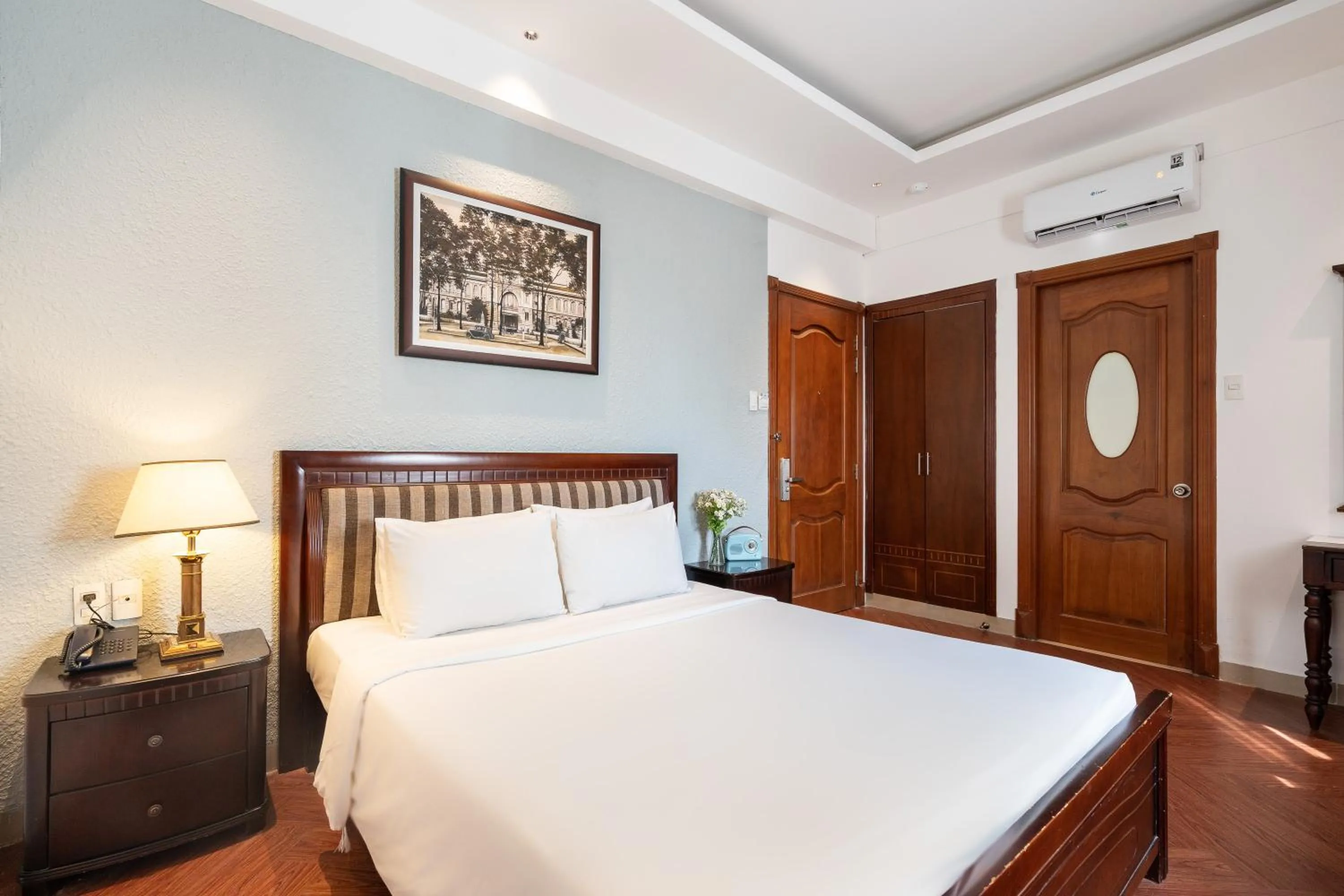 Bed in Nicecy Hotel - Bui Thi Xuan Street